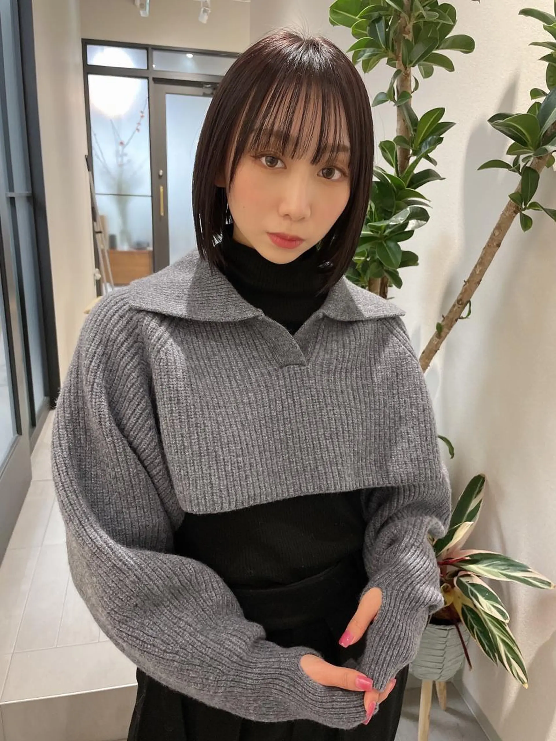 ショート カット 🌸インナーカラー 🌸藤井春華のヘアスタイル