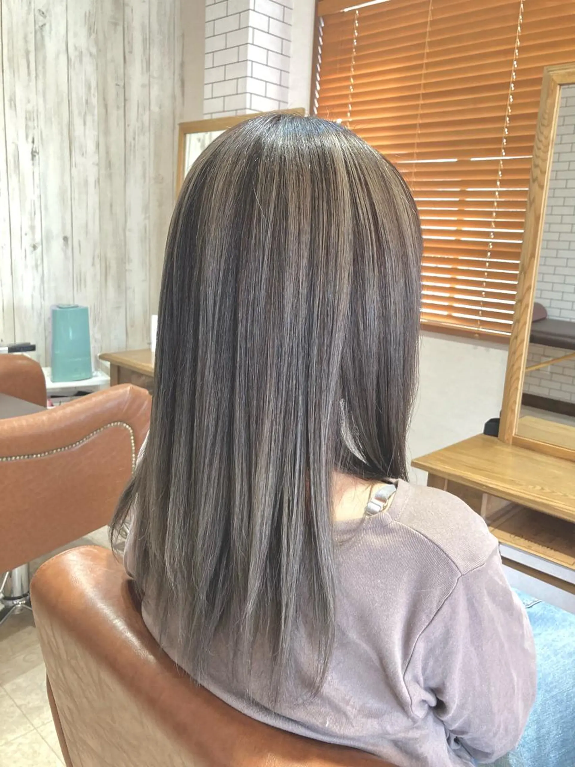 セミロング カラー ヘアカラー fossette okadaのマツエク・マツパデザイン