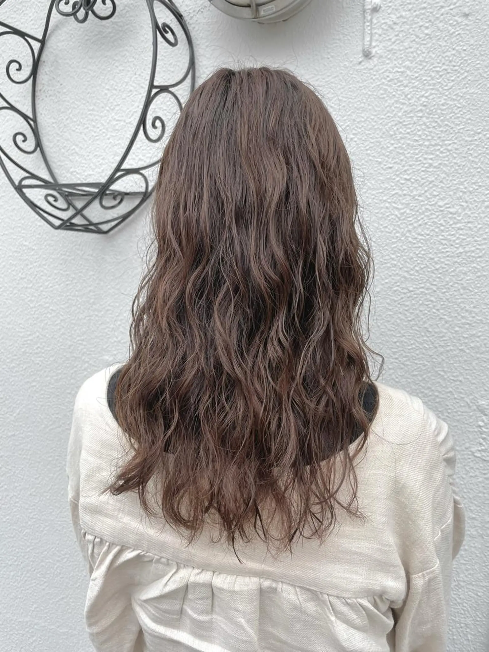 ロング パーマ ニュアンスパーマ カット ヘアカラー パーマ selma est所属・ショート/韓国ヘア Moto✂︎のヘアスタイル