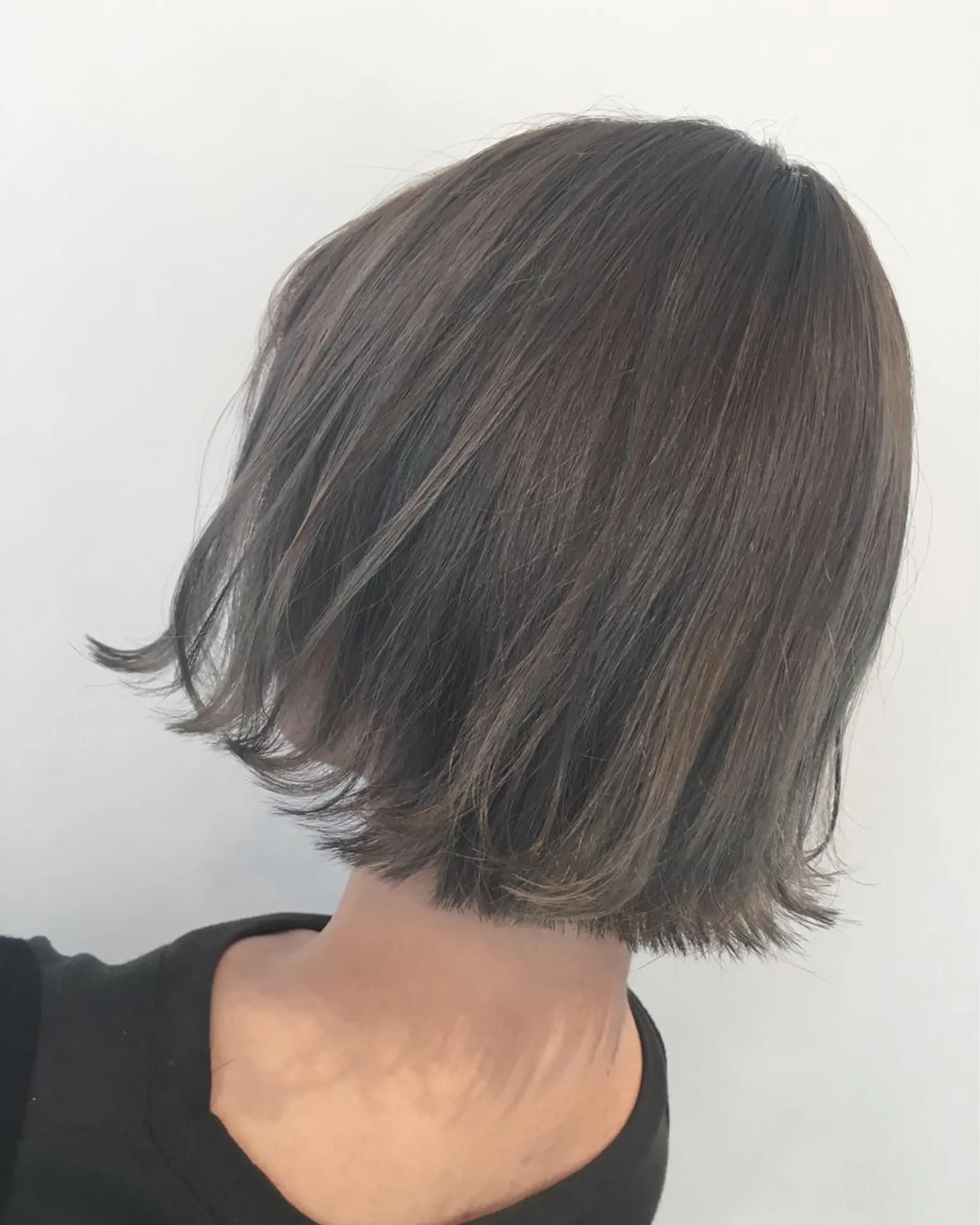 ミディアム ボブ カット ヘアカラー NOAH【自由が丘】 副店長のヘアスタイル