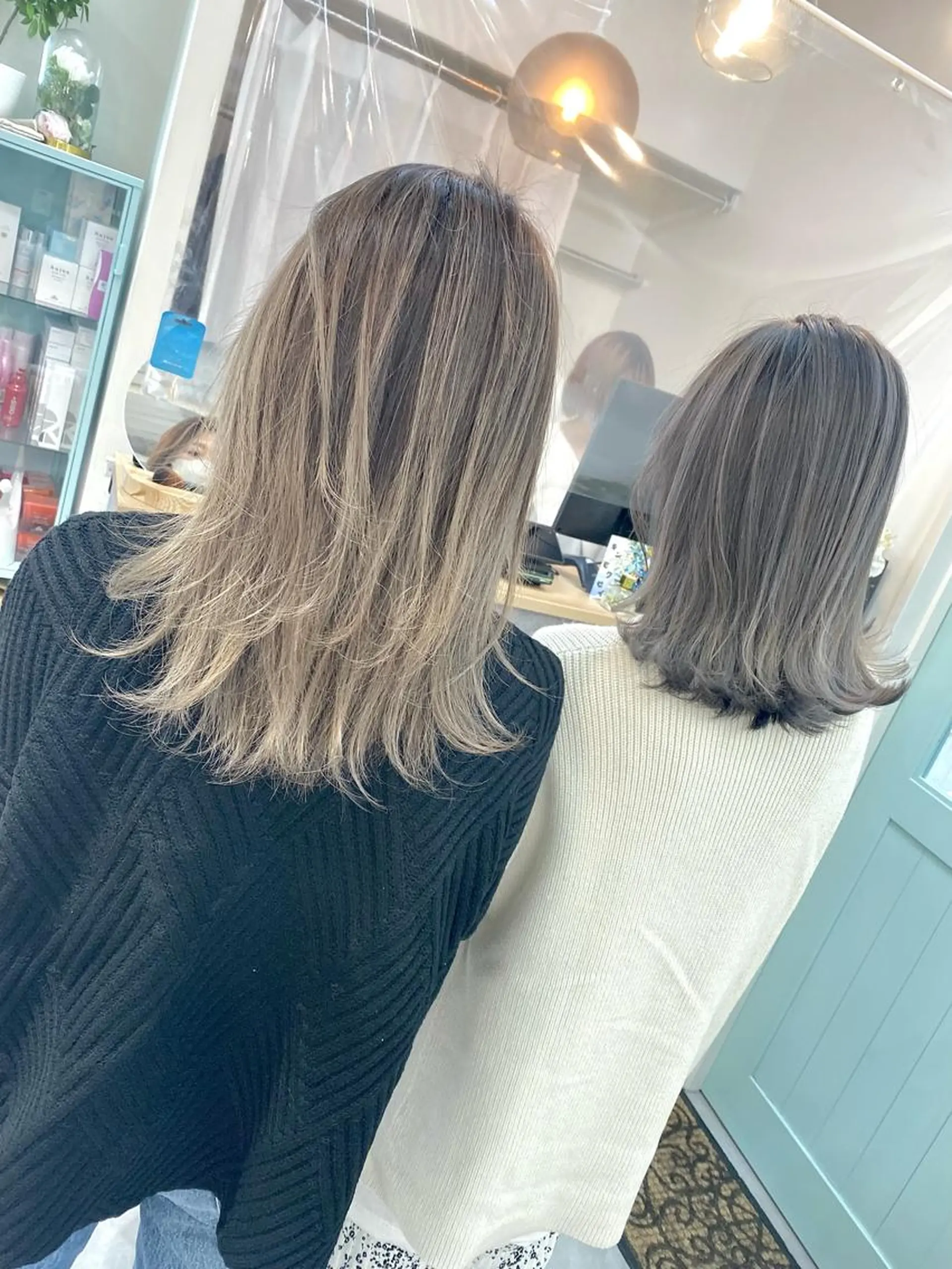 セミロング カラー バレイヤージュ レイヤーカット ヘアカラー トリートメント ヘアセット 💘カラー特化美容師 尾崎拓己のヘアスタイル
