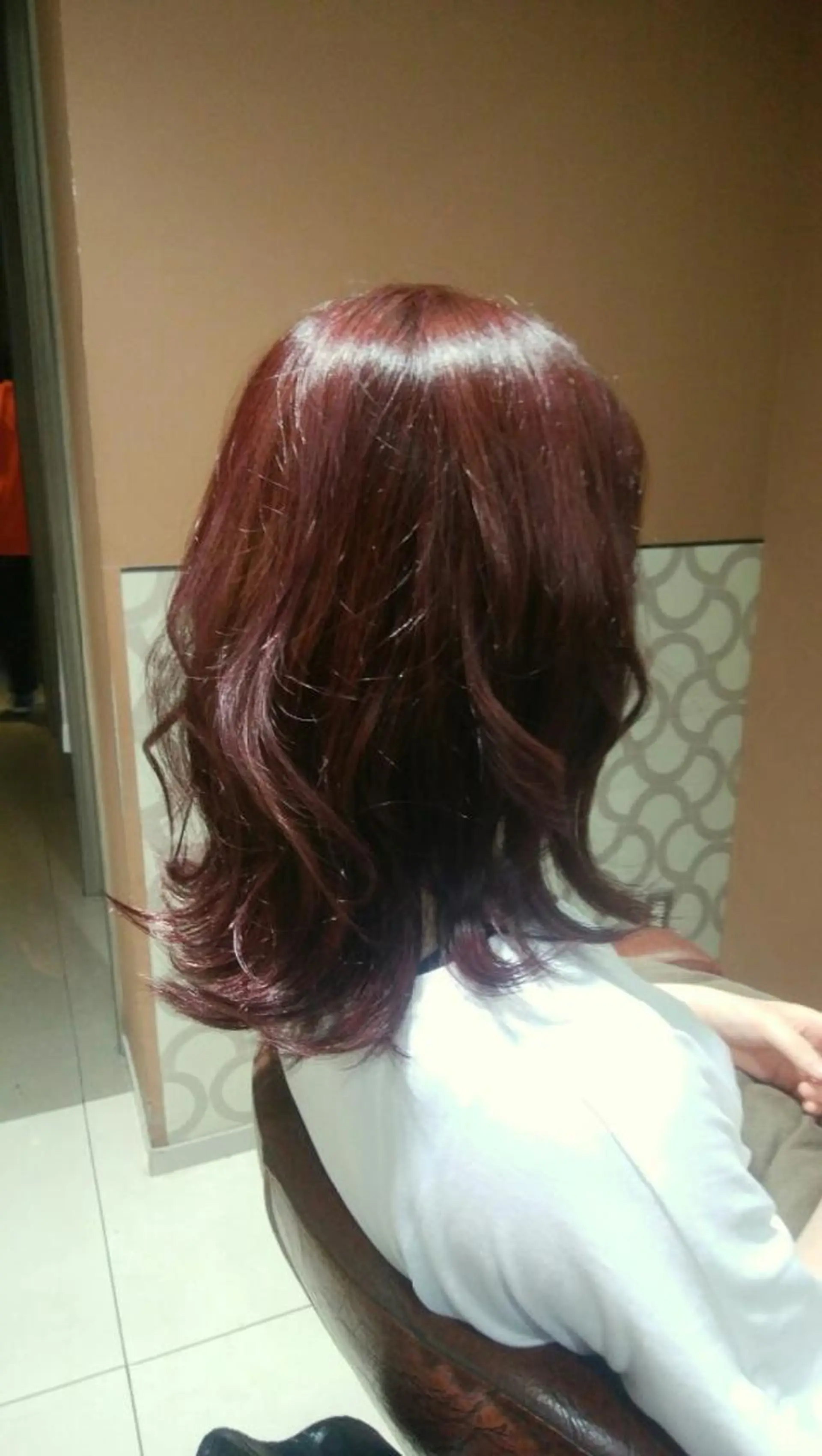 ミディアム 田辺 侑未のヘアスタイル