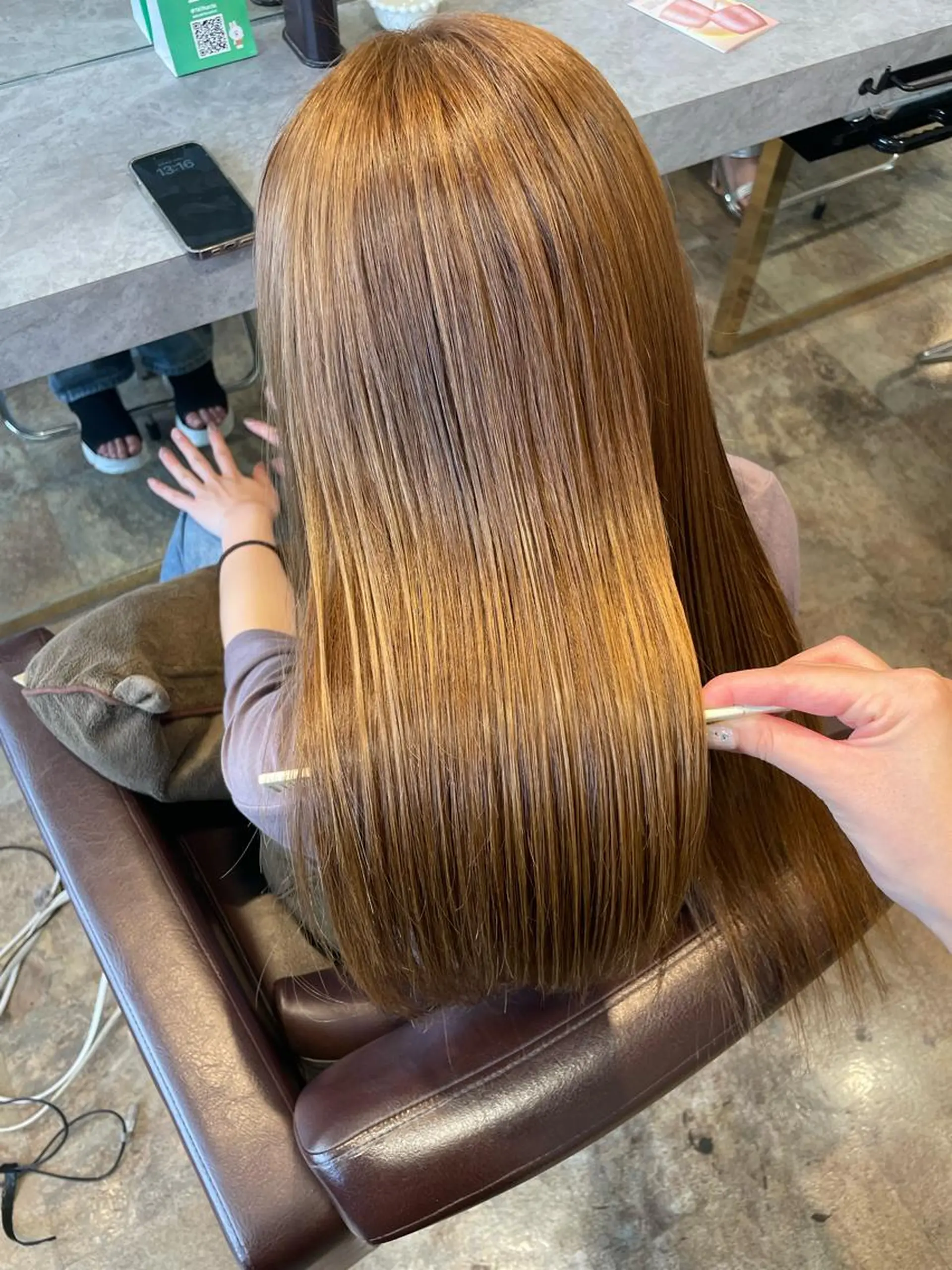 ロング 顔周りカット トリートメント 森 愛佳のヘアスタイル