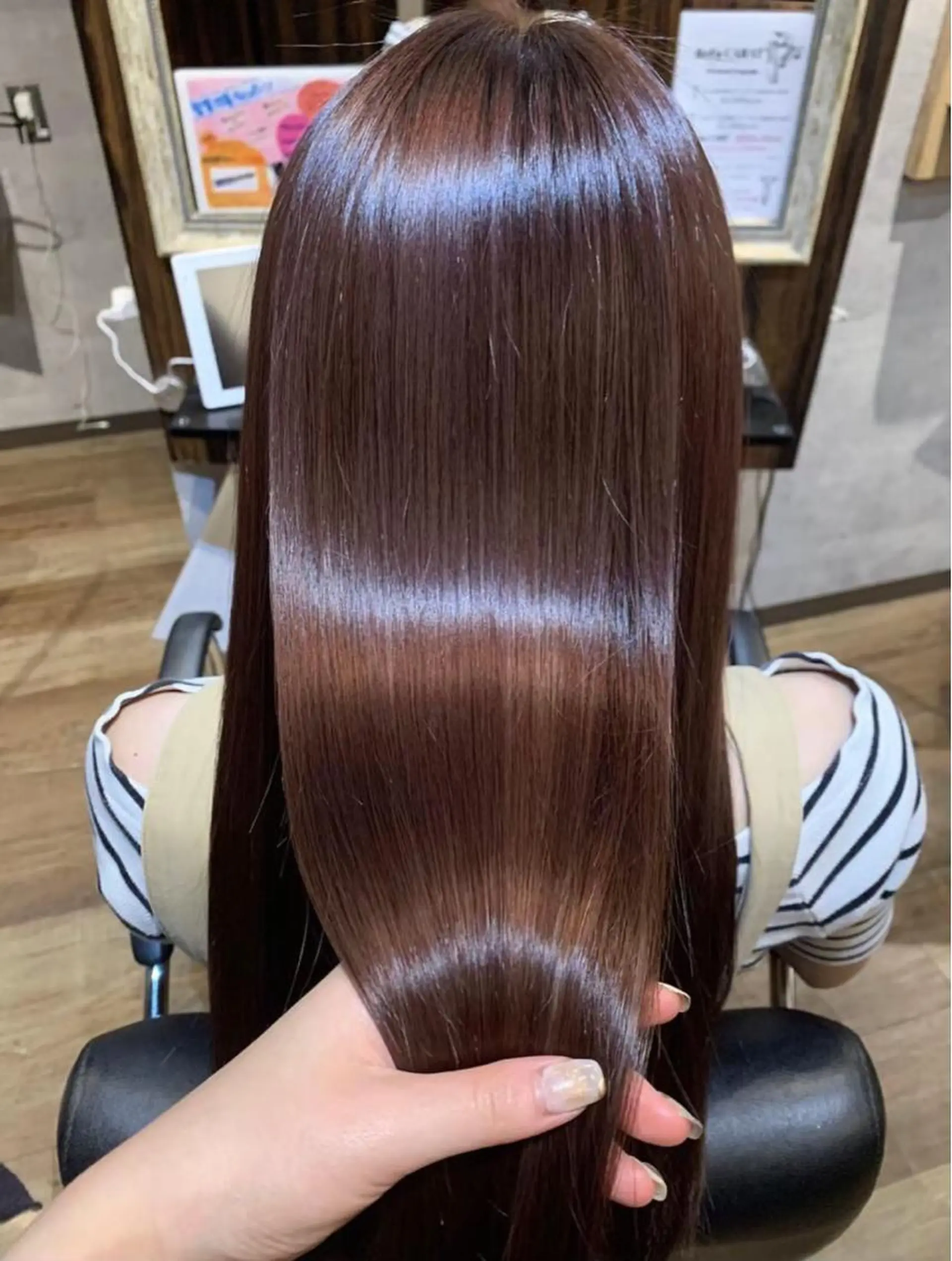 ロング カット ヘアカラー Natsumi🐾 Aujuaソムリエのヘアスタイル