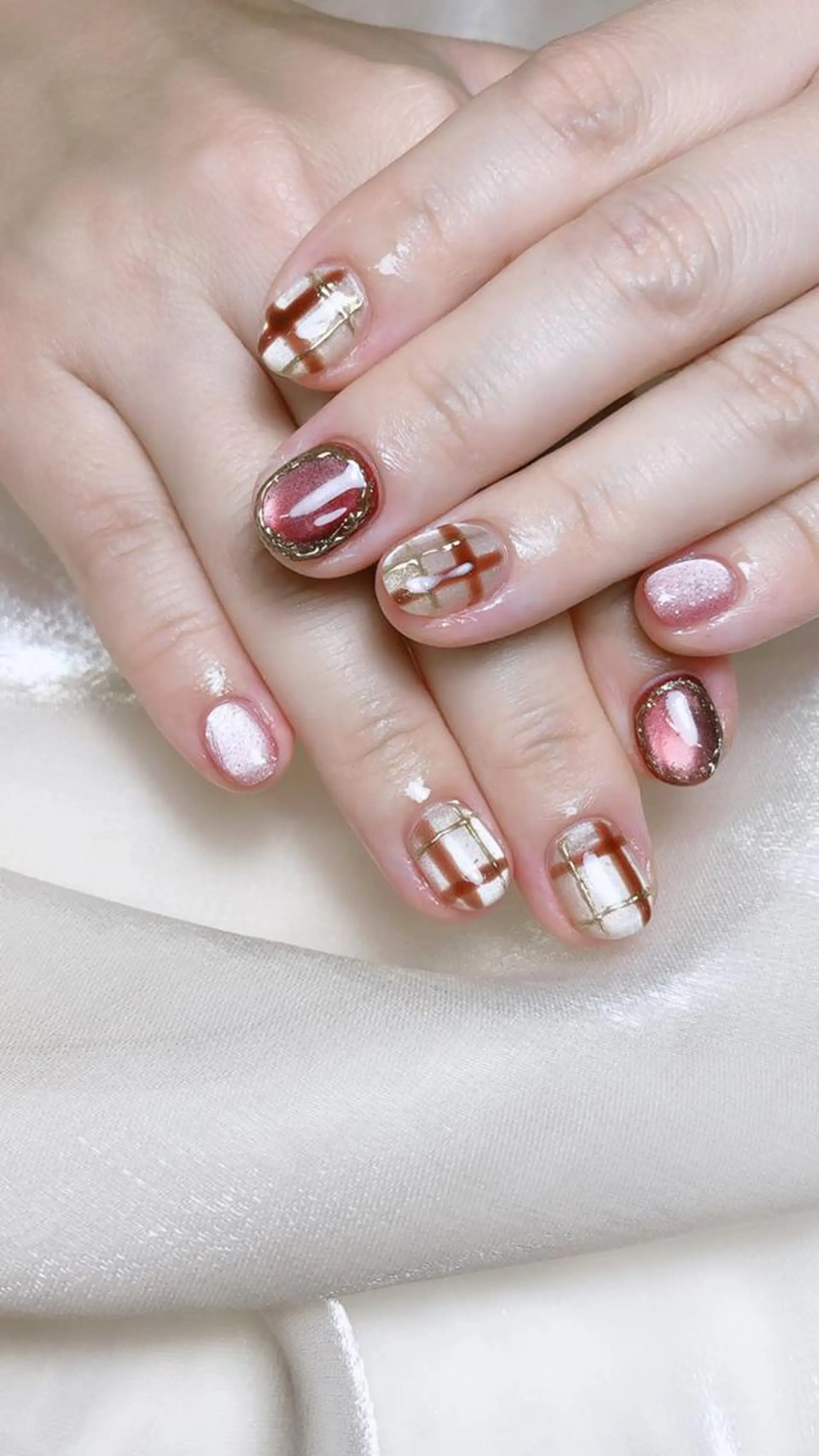 ネイル ルラワンネイル エンのネイルデザイン