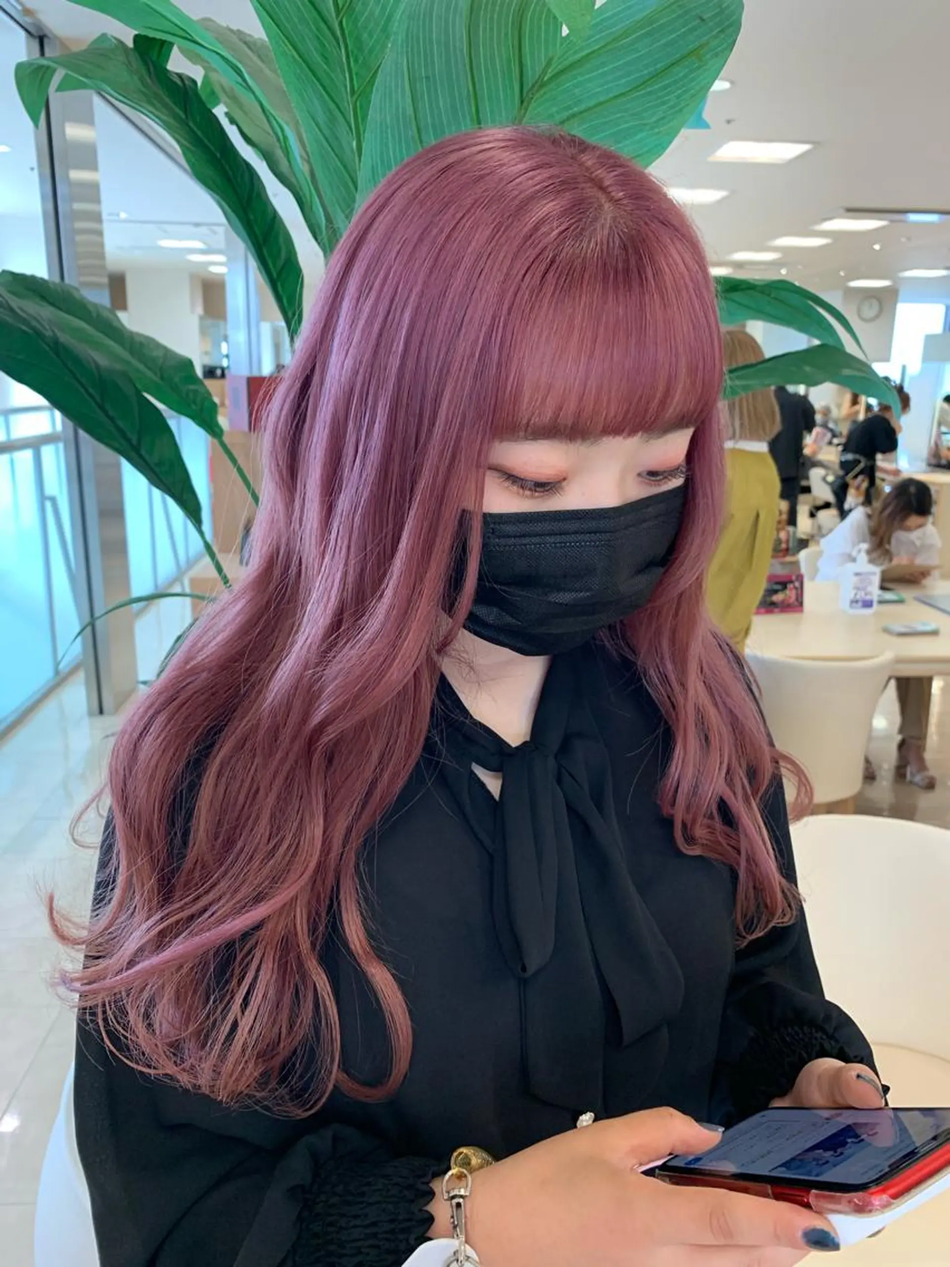 セミロング カラー カット ヘアカラー トリートメント m i k u🕊️ 韓国レイヤー/暖色のヘアスタイル