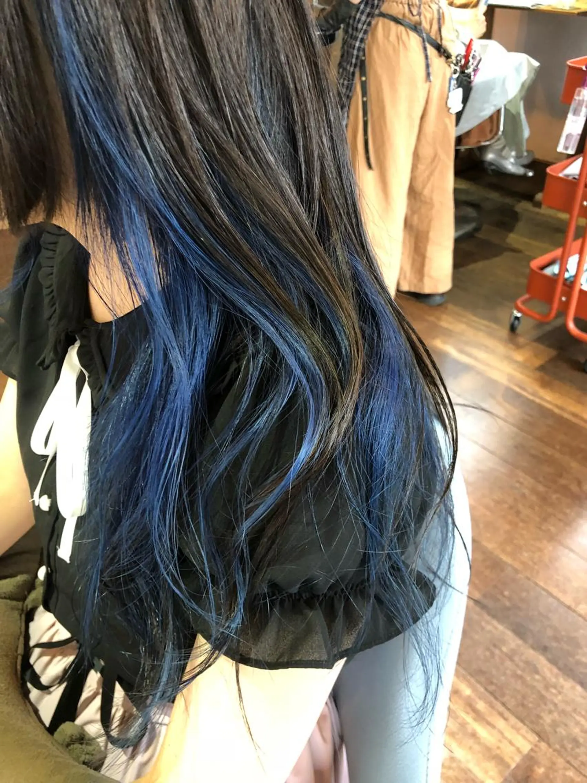 ロング カラー ブルーカラー 原宿サロン代表 デザインカラー伊藤卓のヘアスタイル