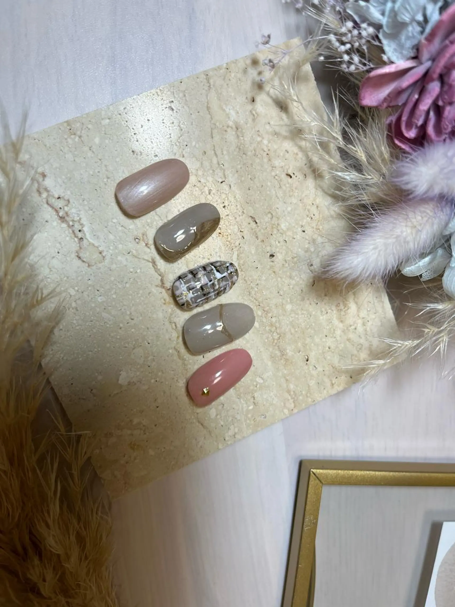 ネイル ハンドネイル ビューティーサロン プチフルールのネイルデザイン