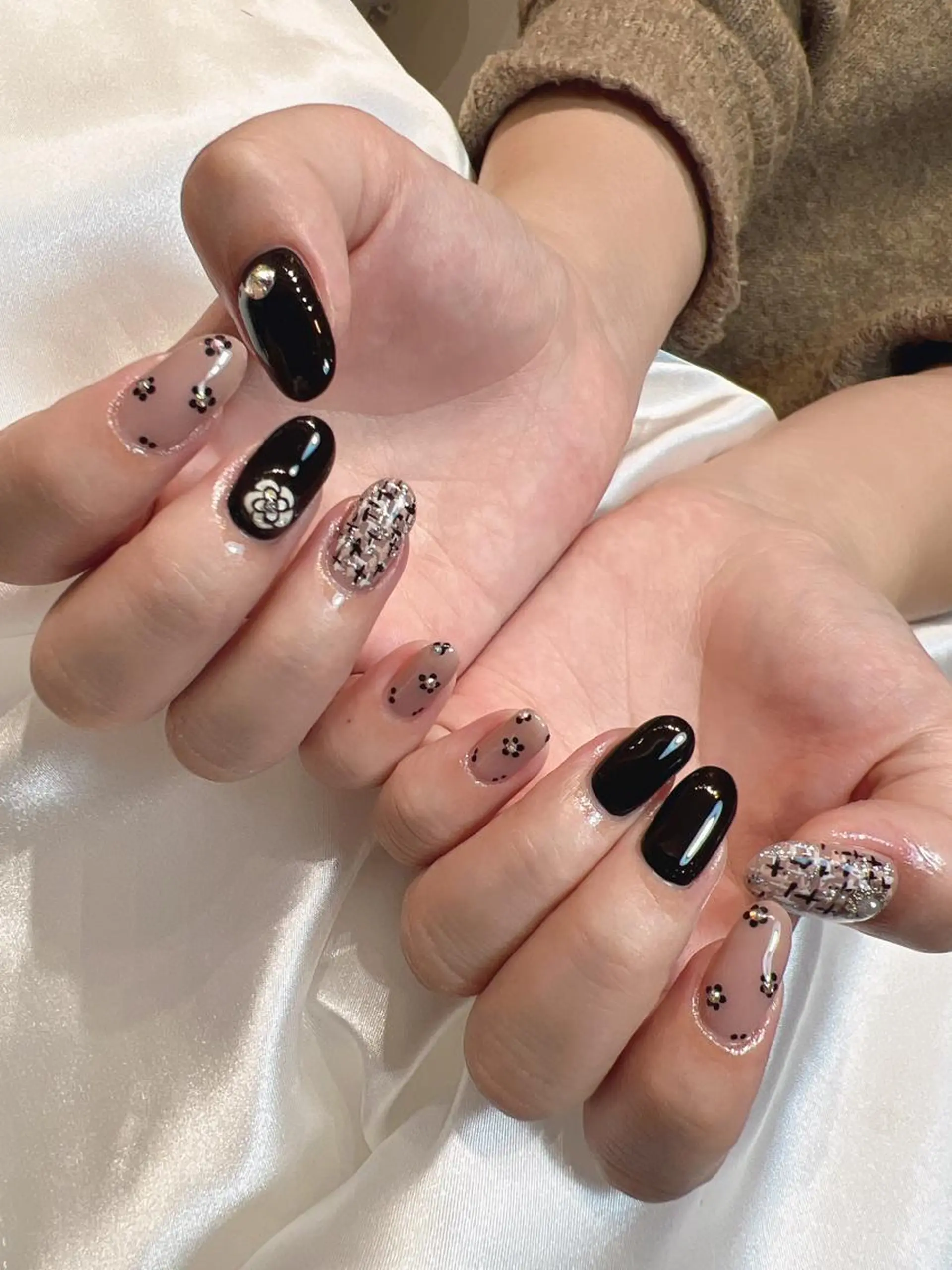 ネイル 持ち込み ツイードネイル ハンドネイル bijou nails所属・bijou nails 蓮のネイルデザイン