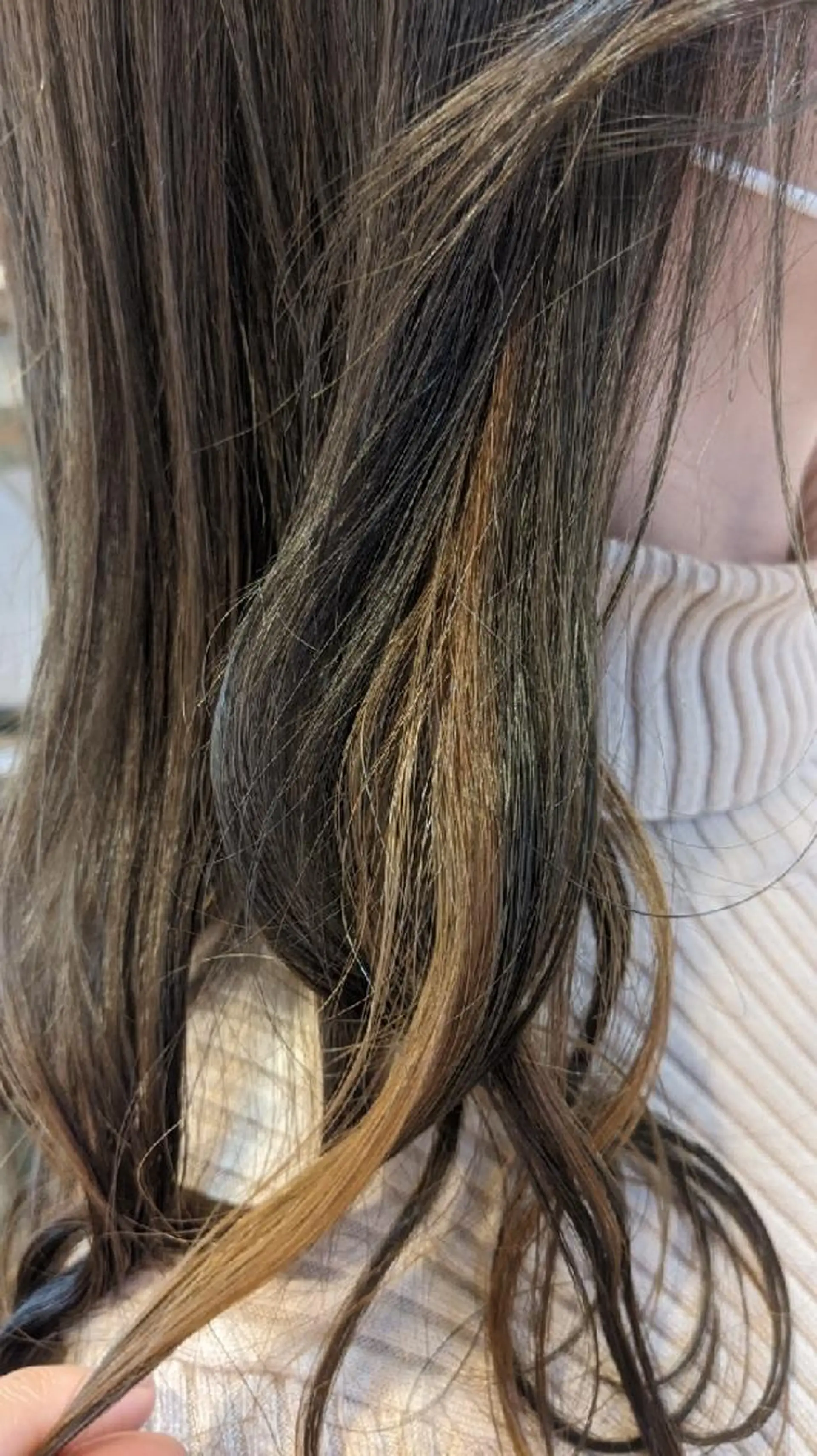 ロング カラー ブリーチ インナーカラー ブリーチなしカラー 髪質改善アンブリーチ 店長みやけななのヘアスタイル