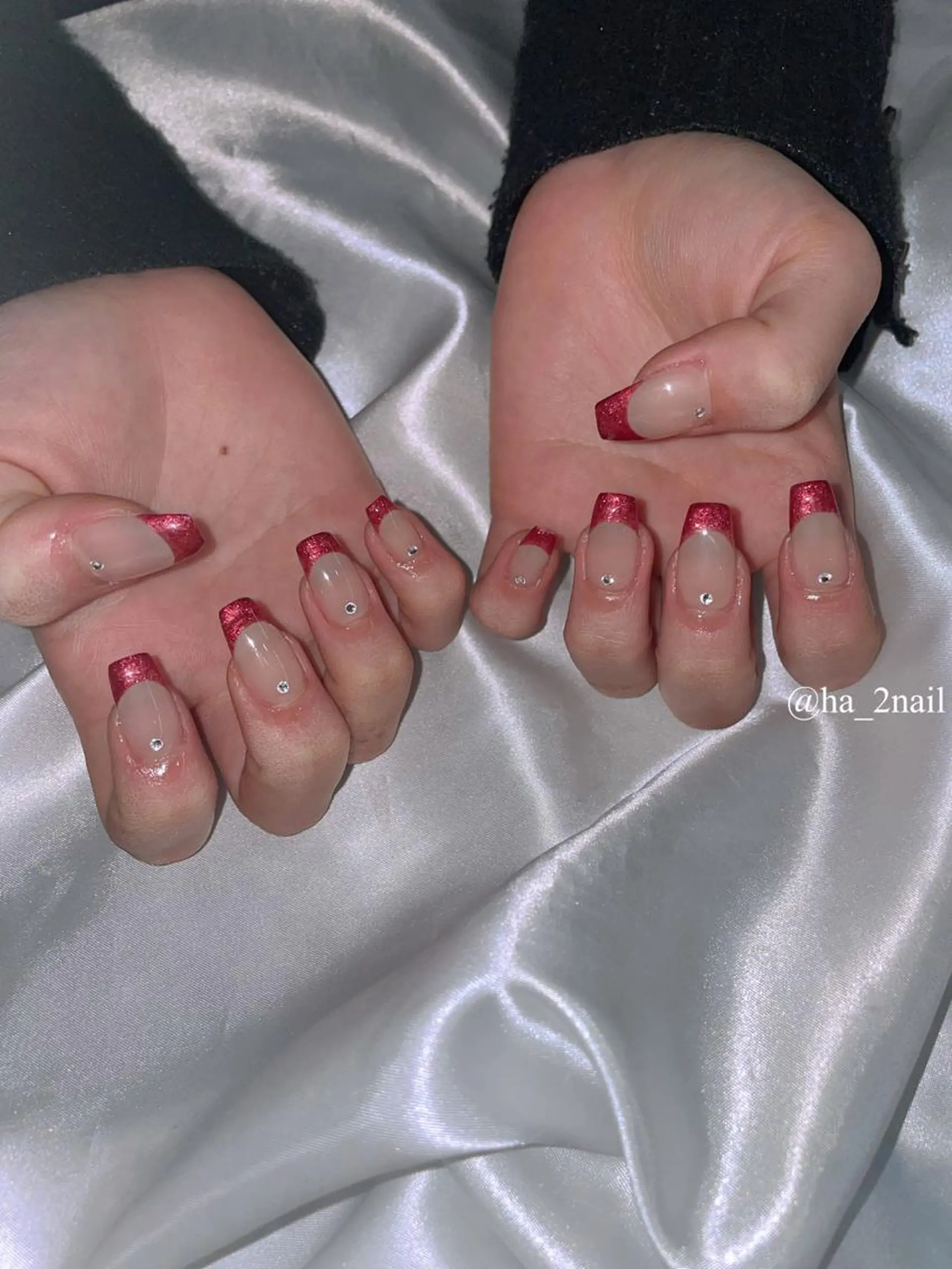 ネイル フレンチネイル ラメ(グリッター) 赤色 NAIL and EYELASH ALPHA.所属・ALPHA. 姫繇のネイルデザイン