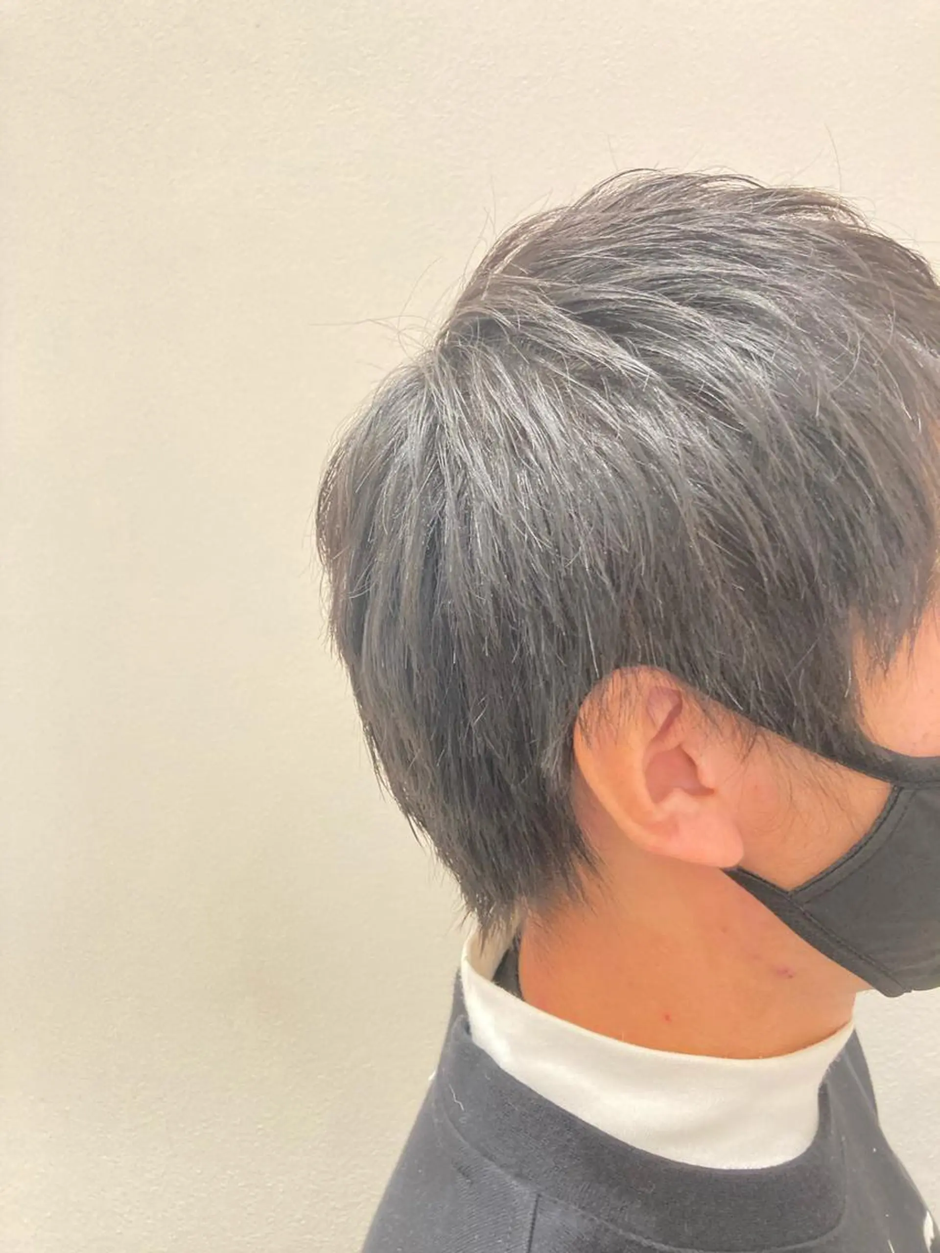 ショート メンズ 佐藤 睦月のヘアスタイル