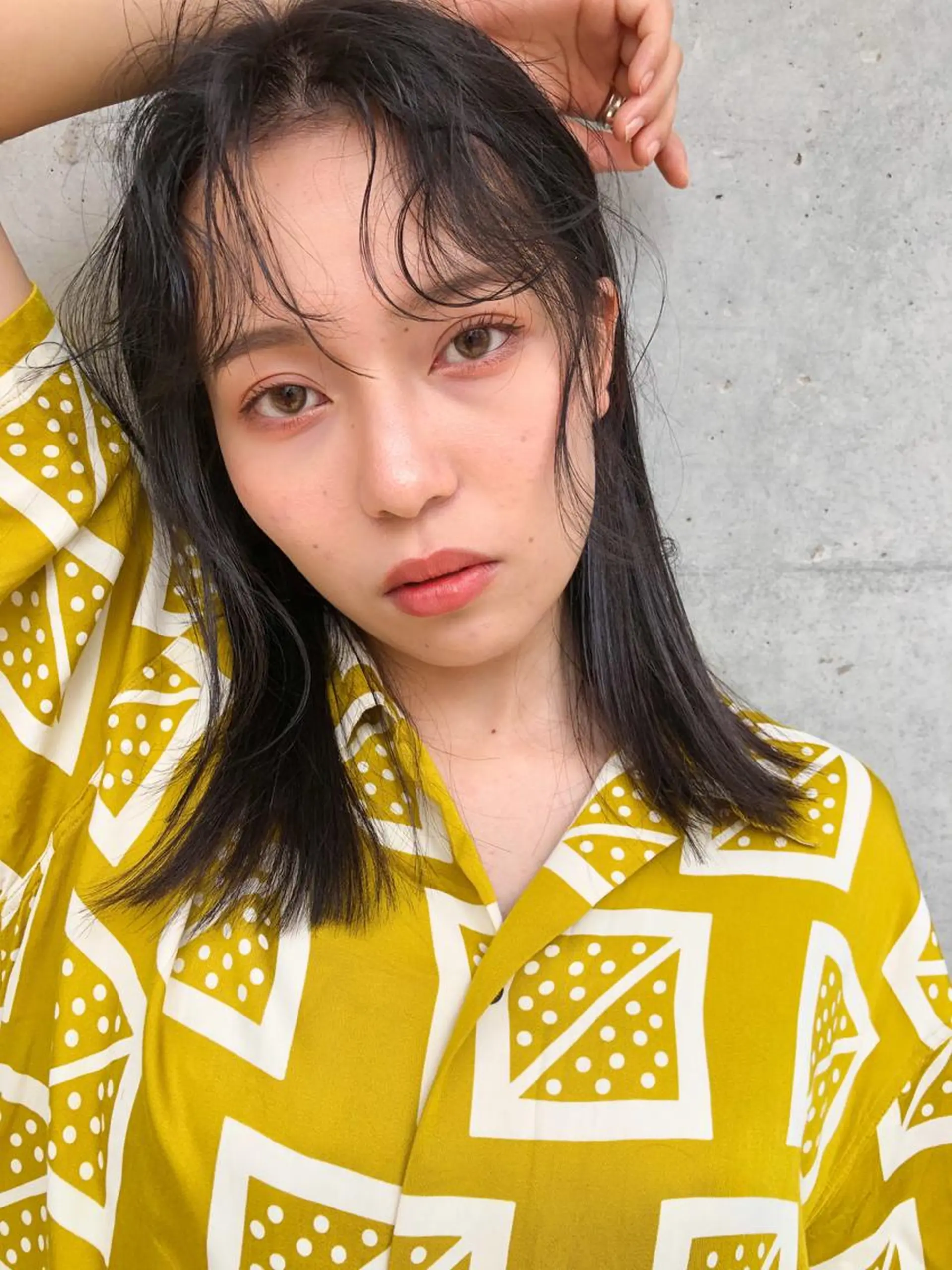 セミロング nessヤマサキ リュウタのヘアスタイル