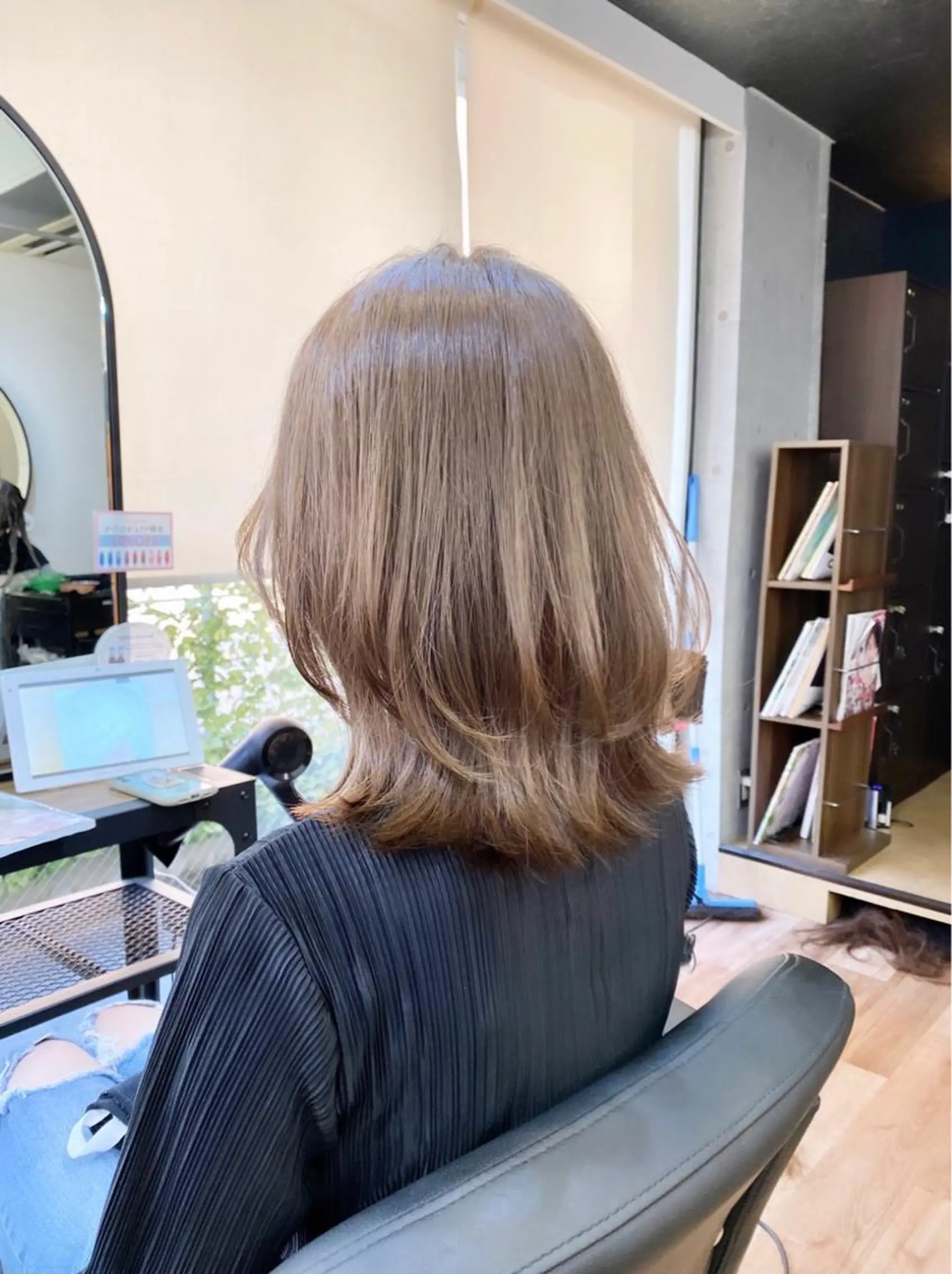ミディアム カラー 似合わせレイヤー 🇰🇷荒木洋文のヘアスタイル