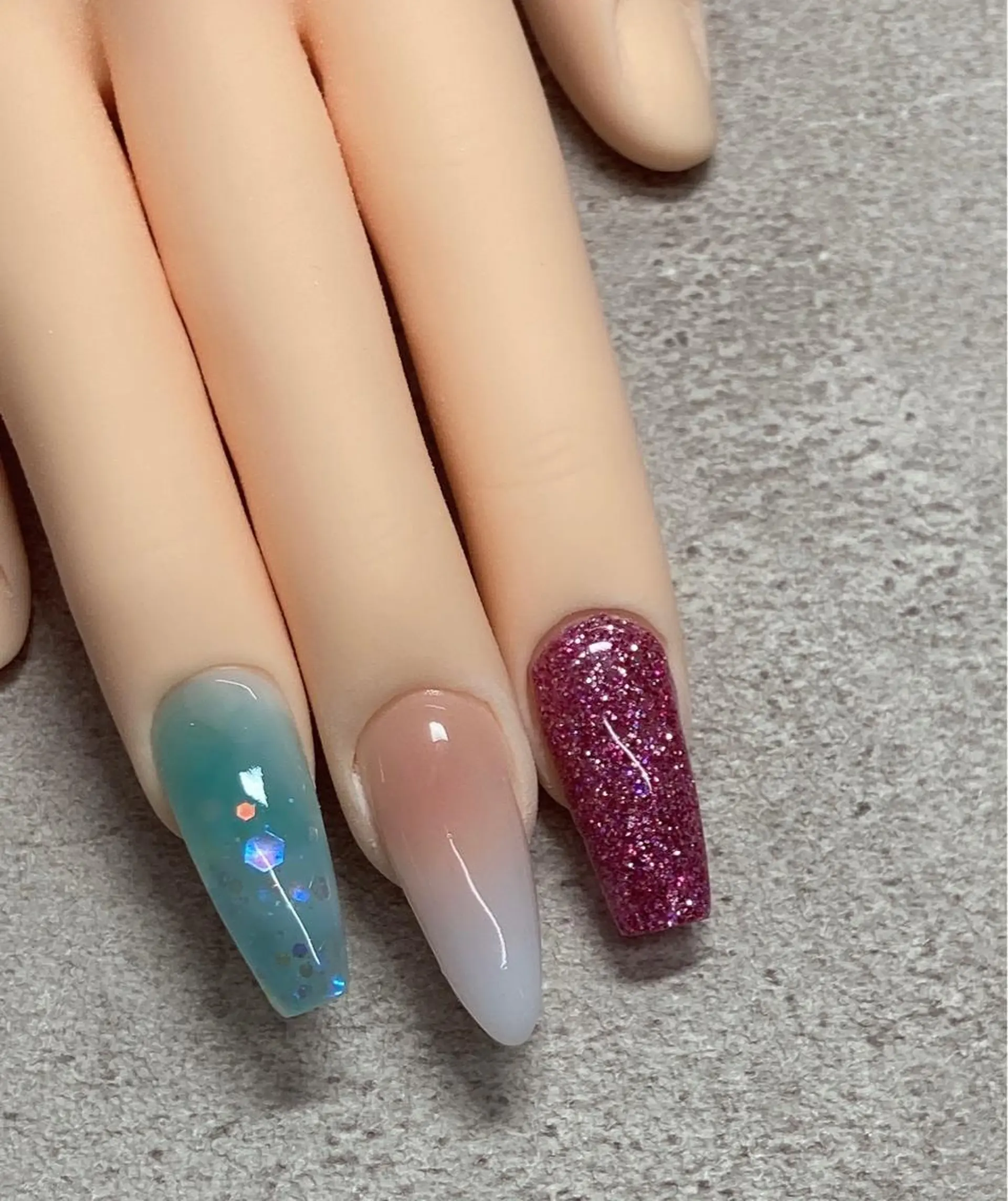 ネイル スカルプネイル HaL NaiLのネイルデザイン
