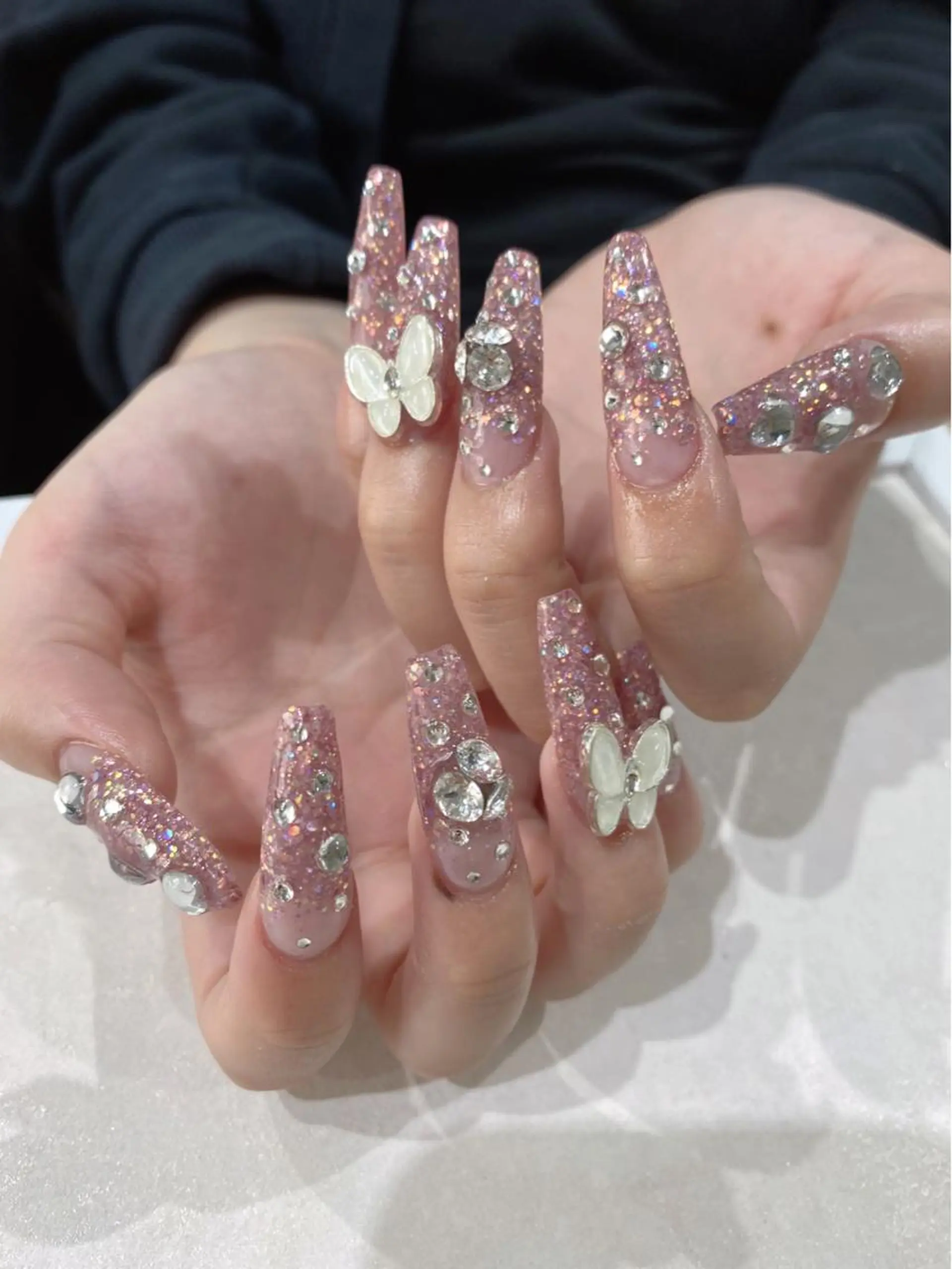 ロング ロング ハンドネイル Nail  R💫 naoのネイルデザイン