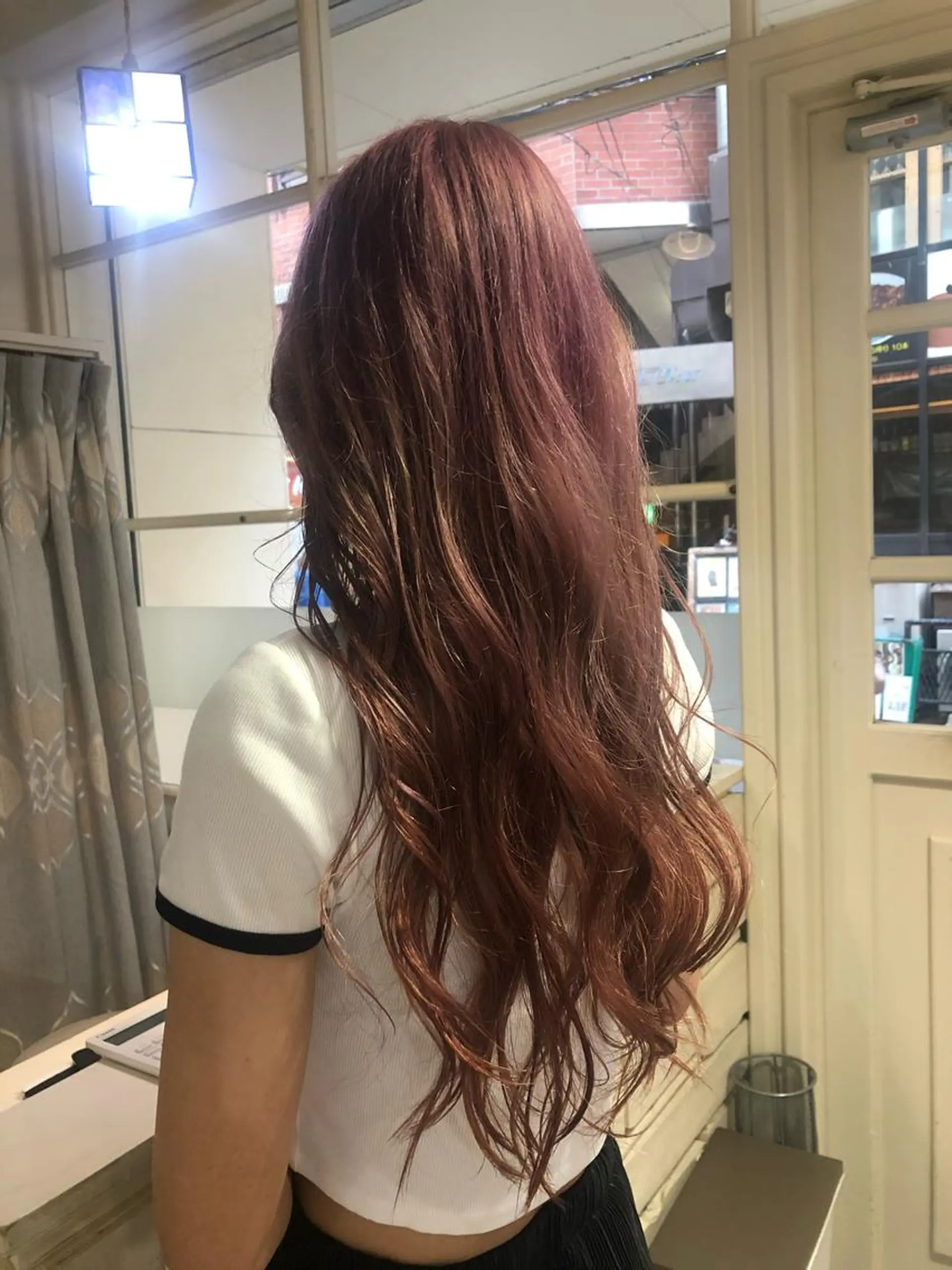 ロング カラー ベージュカラー ブリーチ ピンクカラー ピンクベージュ カラー特化美容師 なかもと たつひろのヘアスタイル