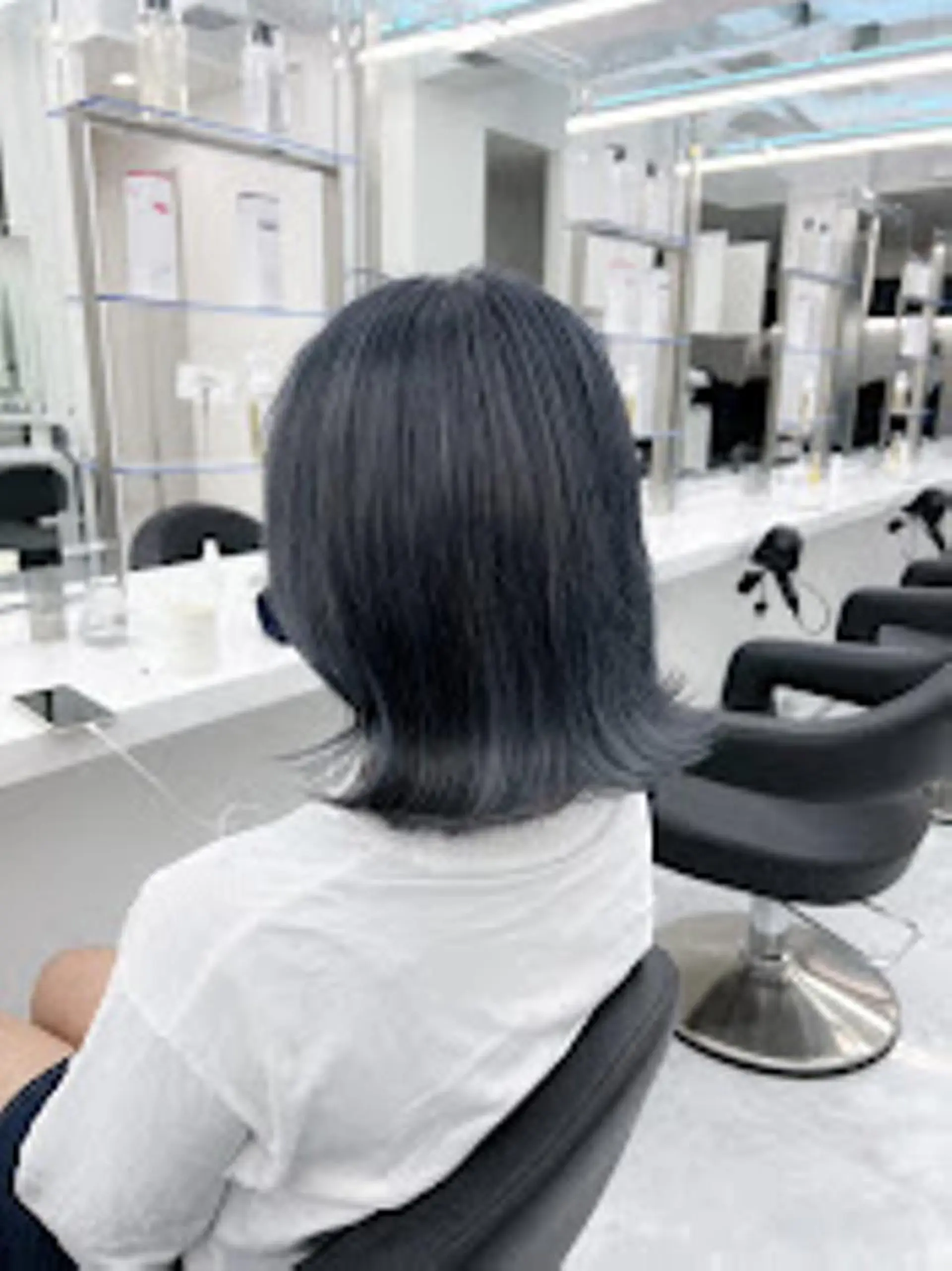 カラー 【公式】横浜 THREE🤎🕯️のヘアスタイル