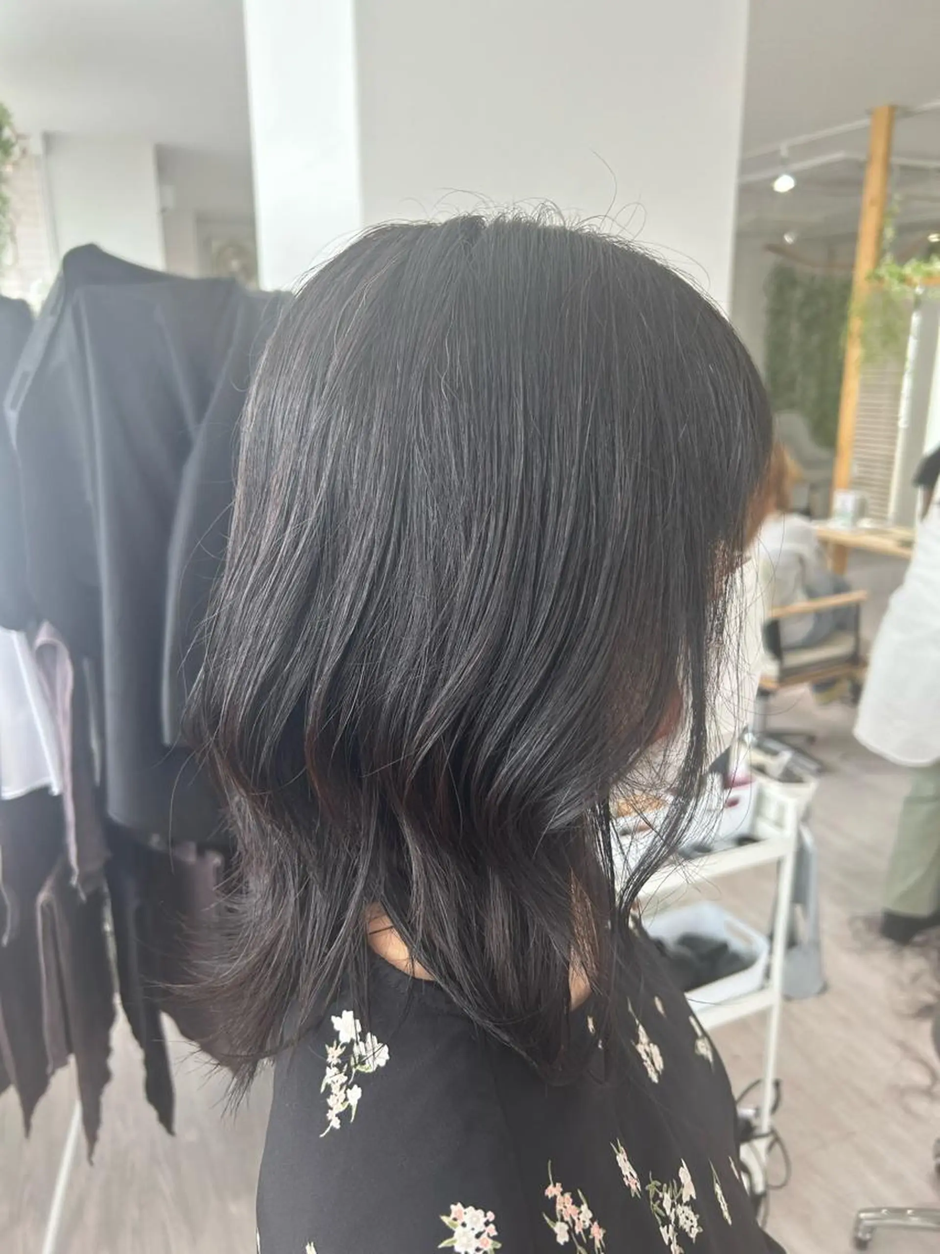 ミディアム カラー オリーブ・赤み消し 💚MAKOTO💚のヘアスタイル