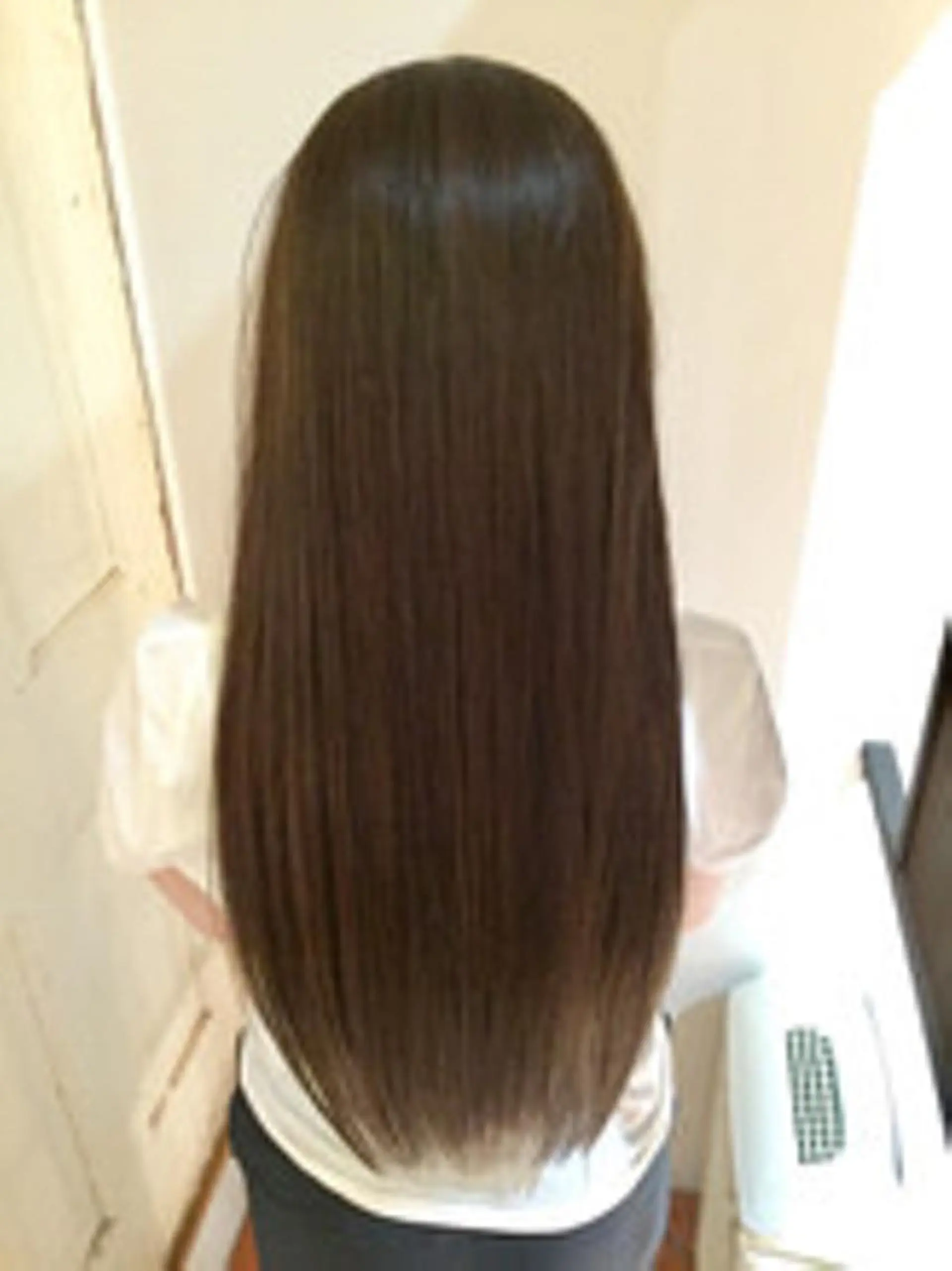 ロング カラー カット 縮毛矯正 トリートメント カラーワールドカンナヘアーメゾン所属・北出 沙也加のマツエク・マツパデザイン