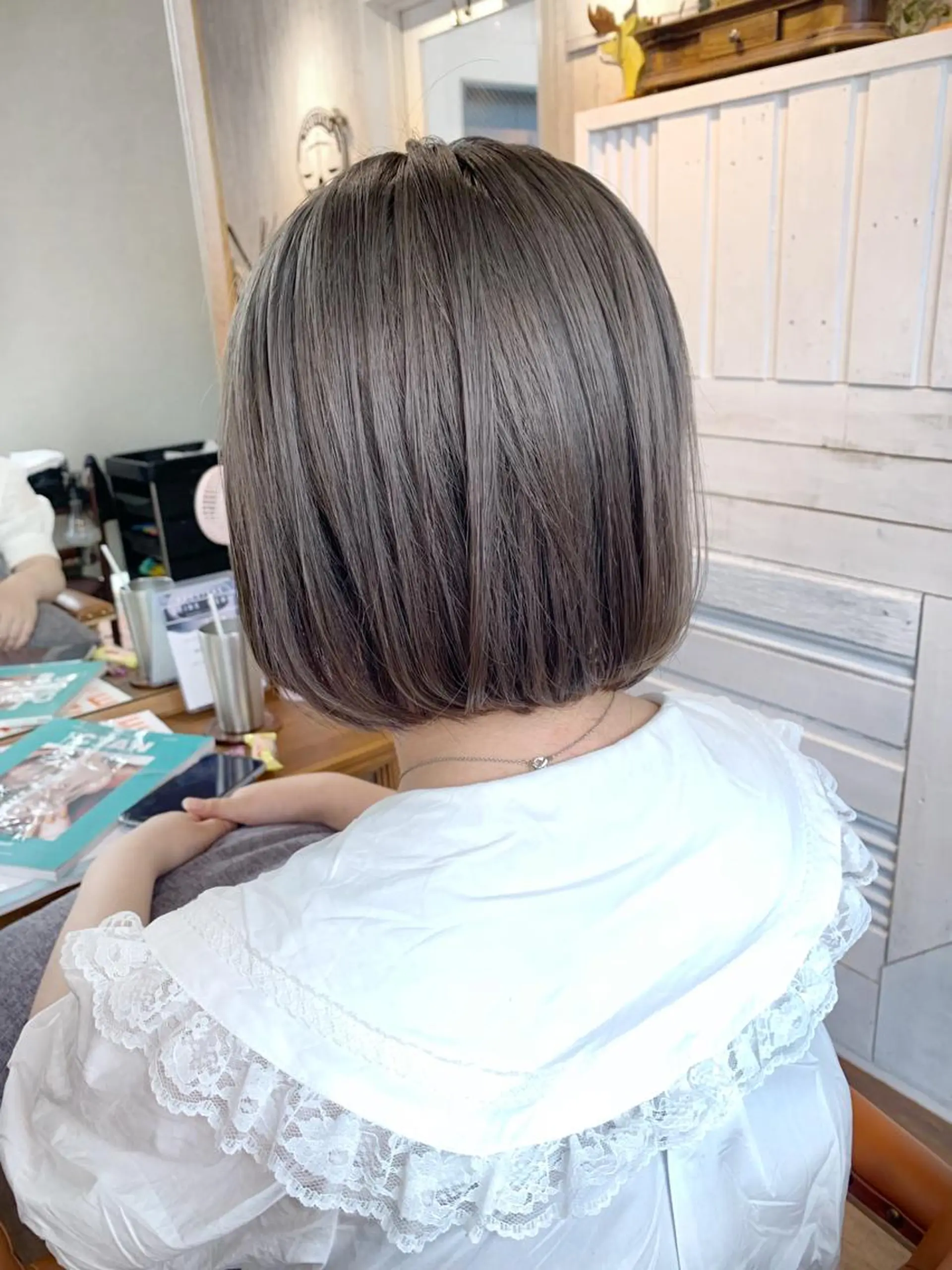 ミディアム カラー ダブルカラー イヤリングカラー ハイライトカラー イルミナカラー インナーカラー ダブルカラー　/ インナーカラーMiiのヘアスタイル