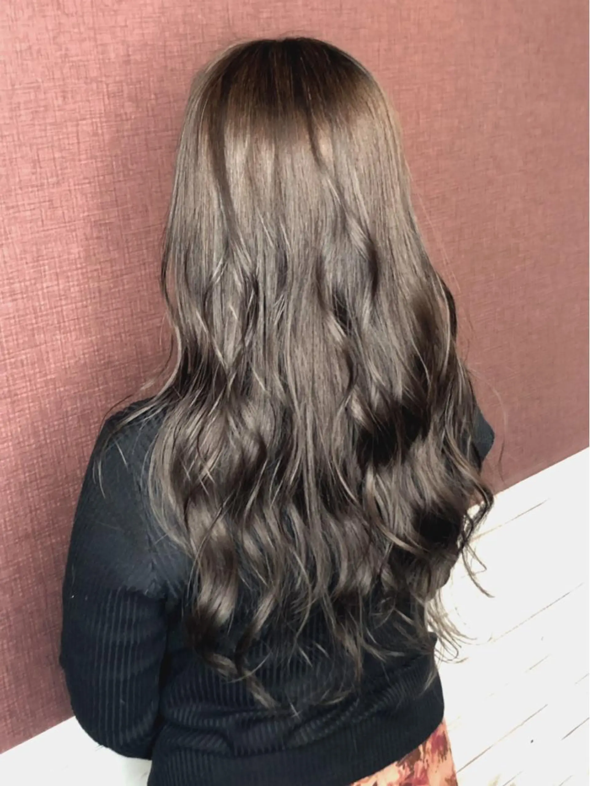 セミロング カラー 女性指名人気no.1 尾崎のヘアスタイル