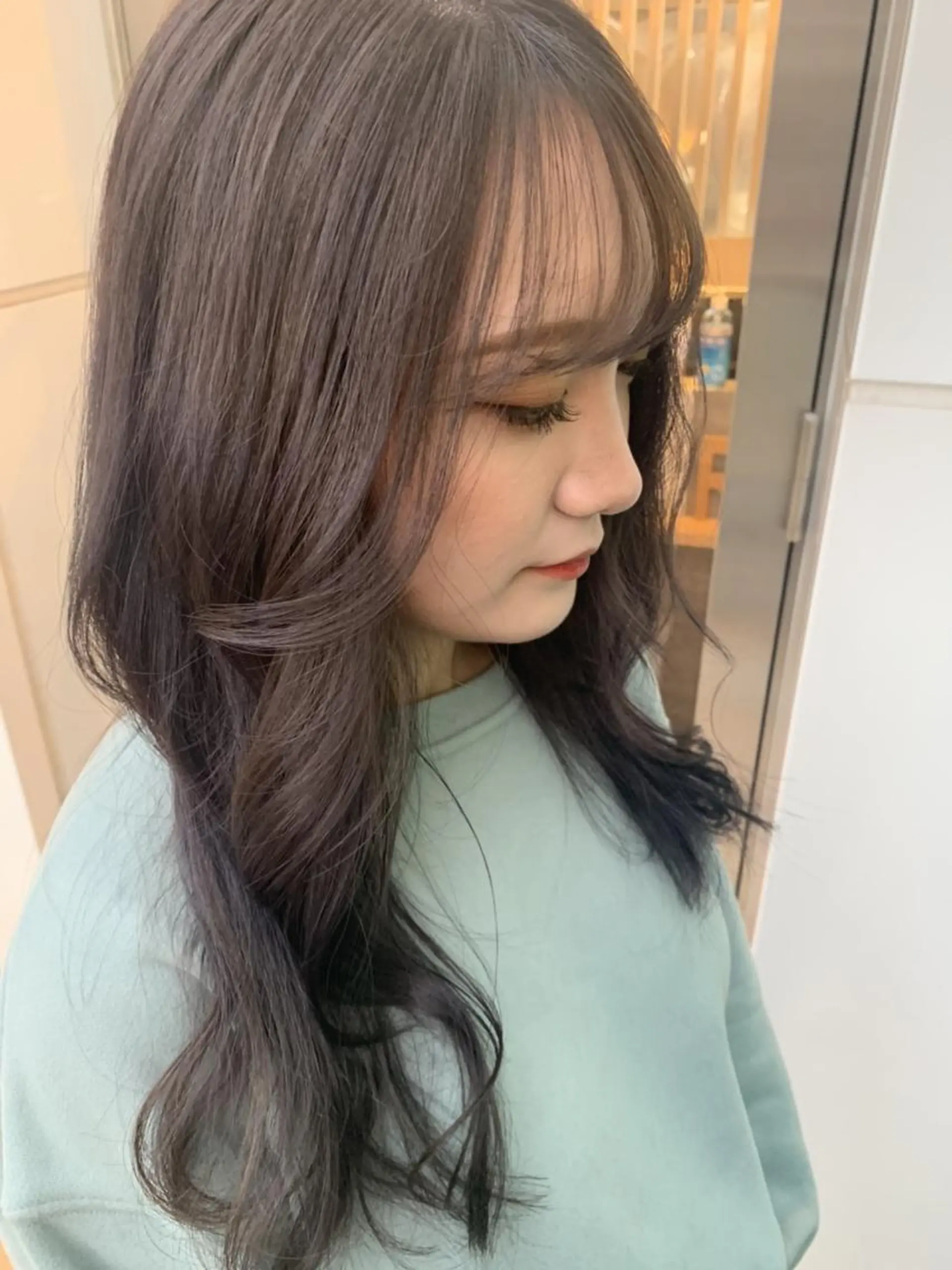 セミロング カラー ブリーチ ケアブリーチ ダブルカラー イヤリングカラー ハイライトカラー カット ヘアカラー N° il duca 札幌のヘアスタイル