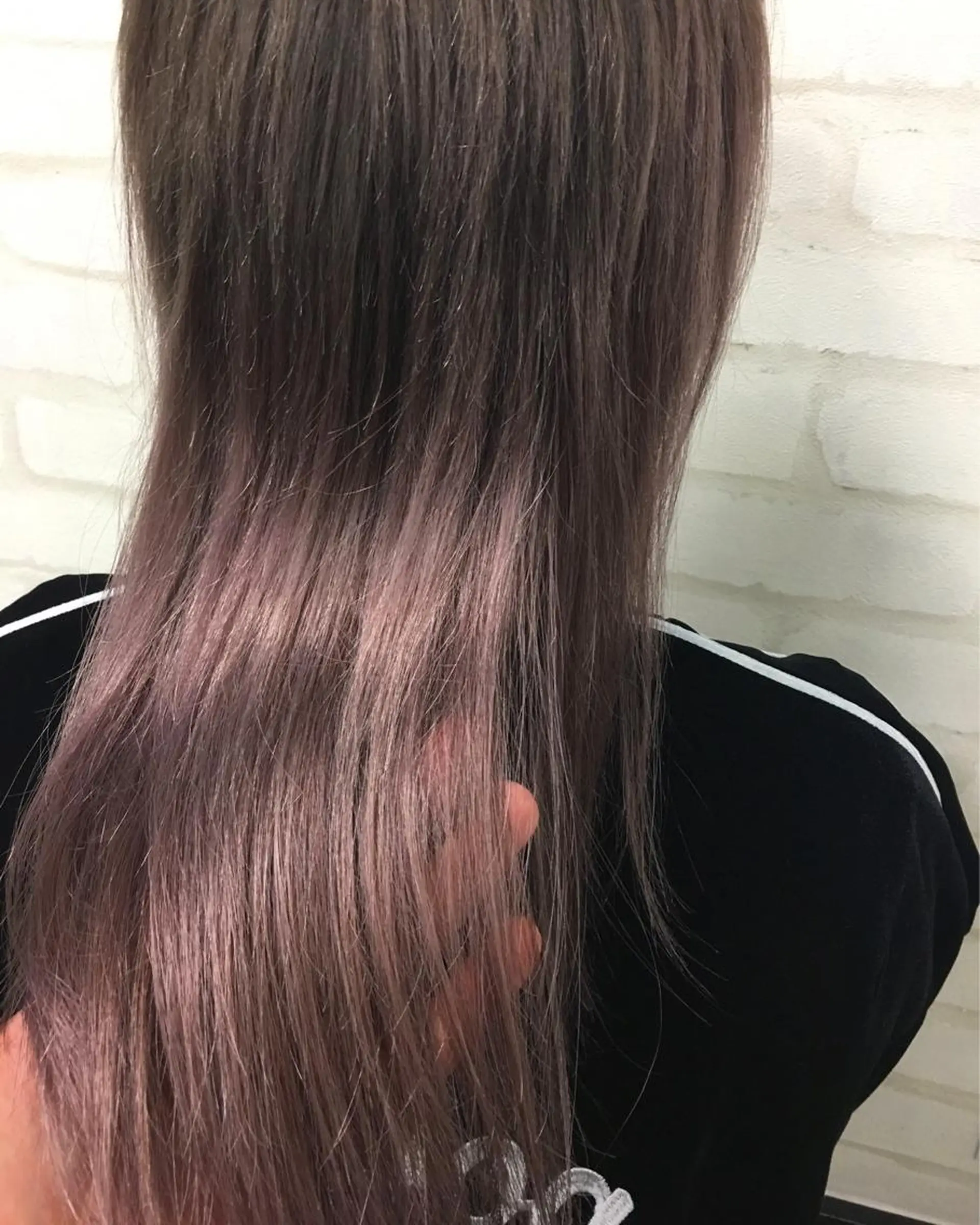 セミロング カラー エクステの神様 ▫️原島ユウヤ▫️のヘアスタイル