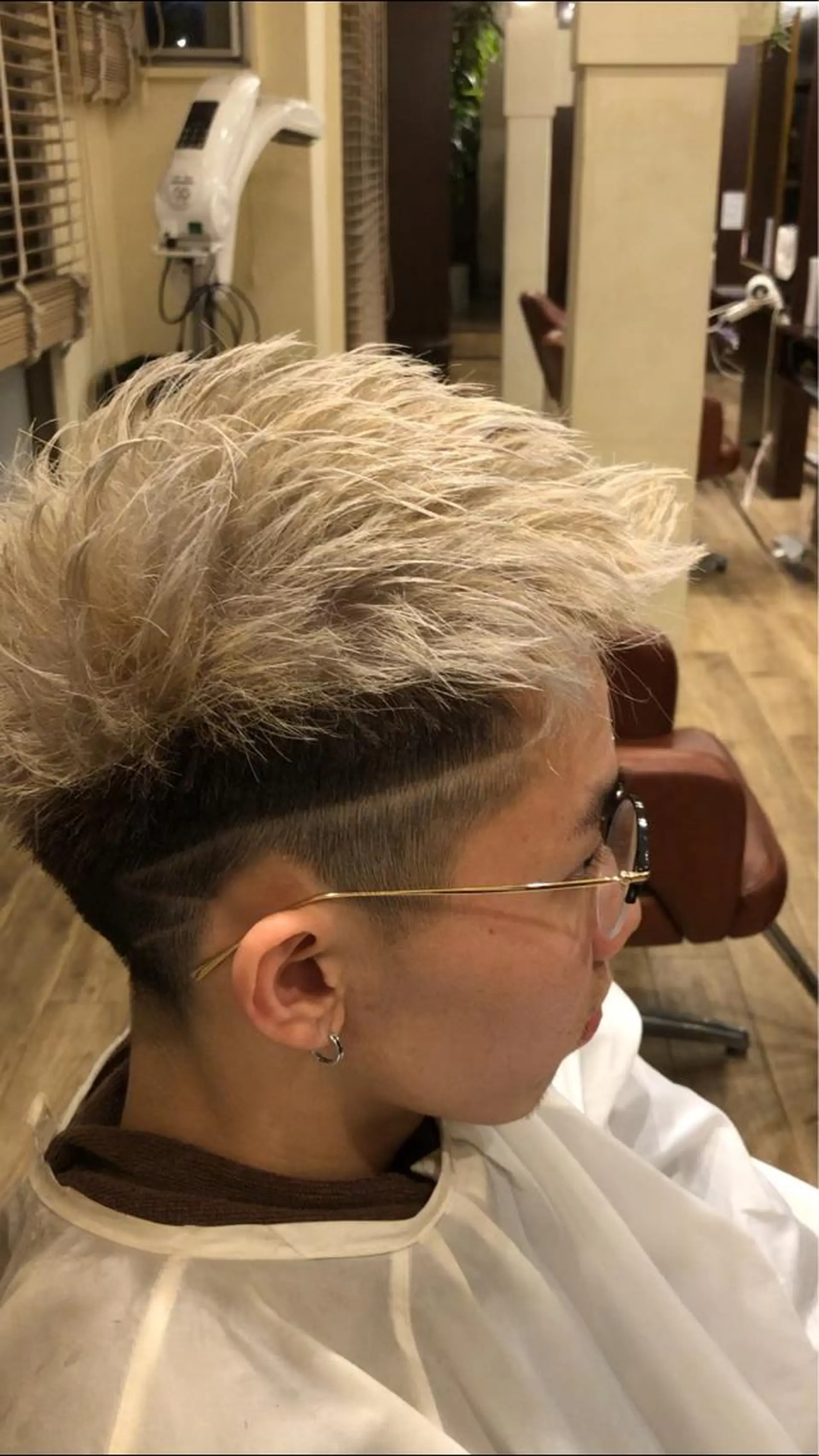 メンズ ヘアカラー ✨ TAKAHIRO✨のヘアスタイル