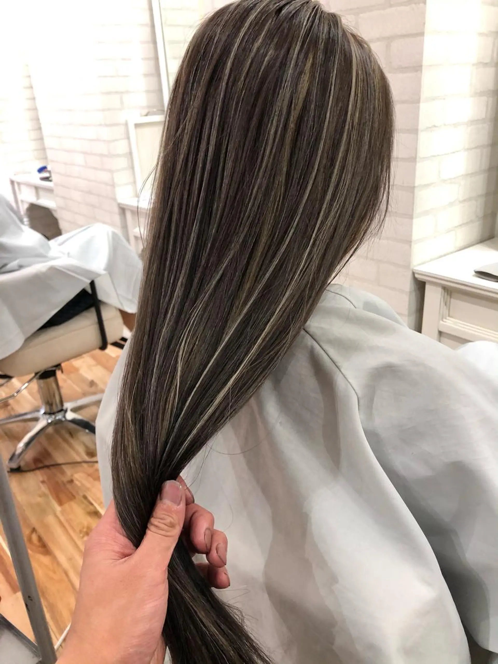 ロング カラー カット ヘアカラー トリートメント Tao所属・藤川 大智のヘアスタイル