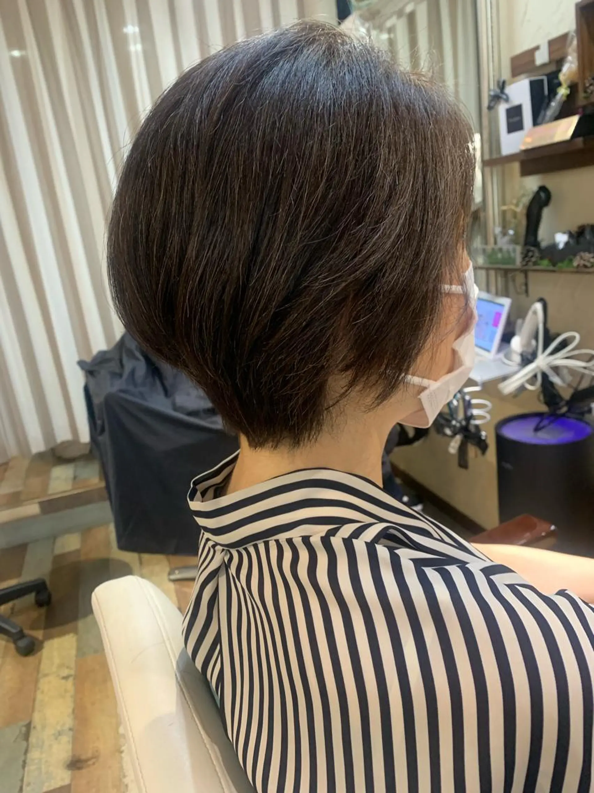 ショート カット 林 友美のヘアスタイル