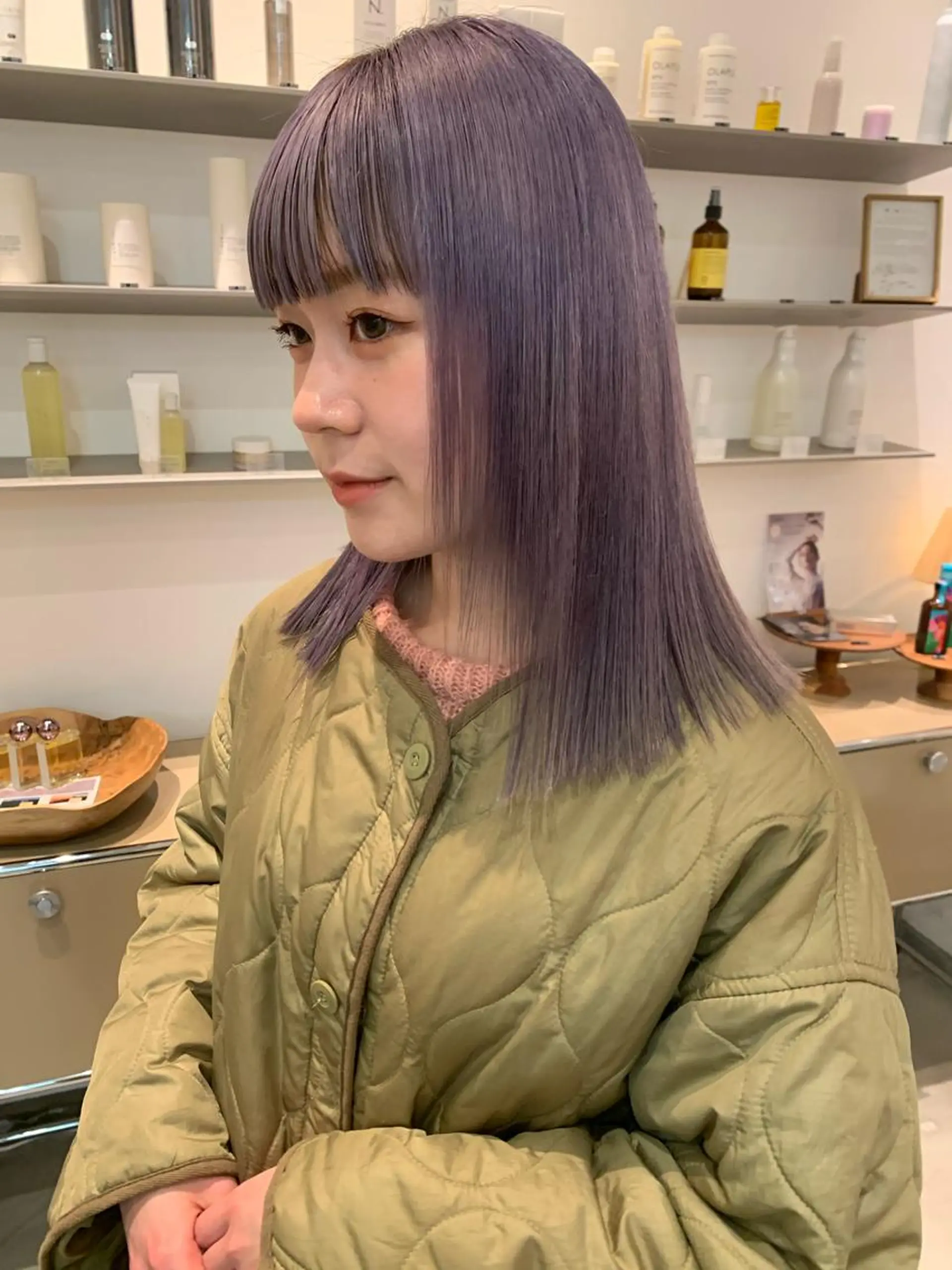 ロング カラー ブリーチ パープルカラー HITOMI ショートカットのヘアスタイル