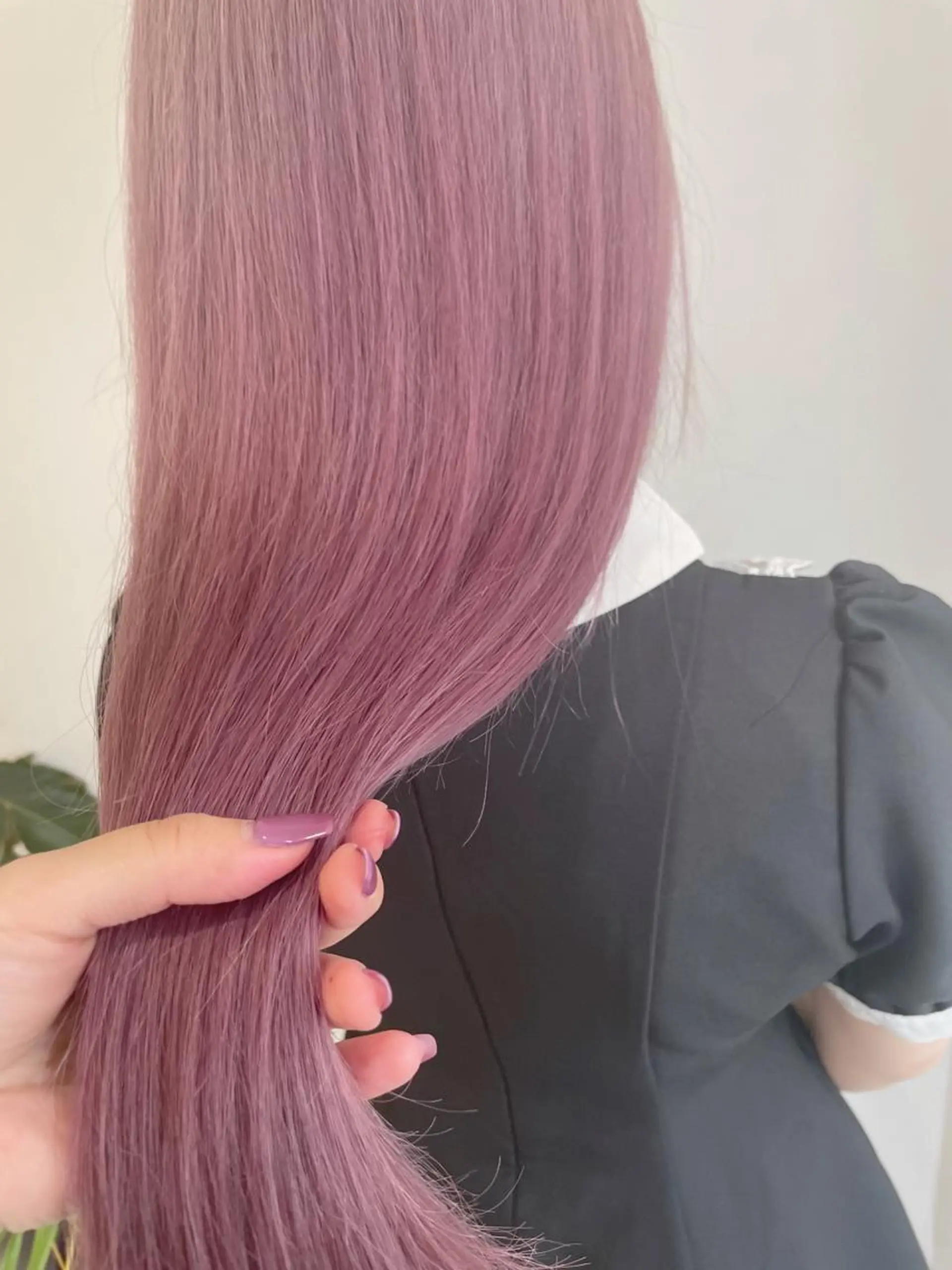 ロング カラー 透明感カラー ピンクカラー ヘアカラー Rina  のヘアスタイル