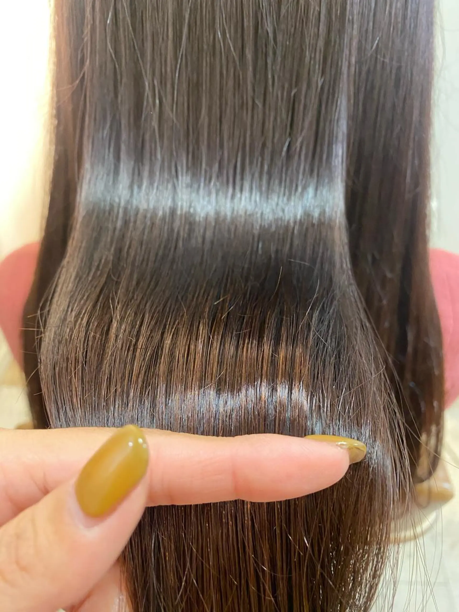 ロング カラー ANNA /艶髪/ハイトーンのヘアスタイル