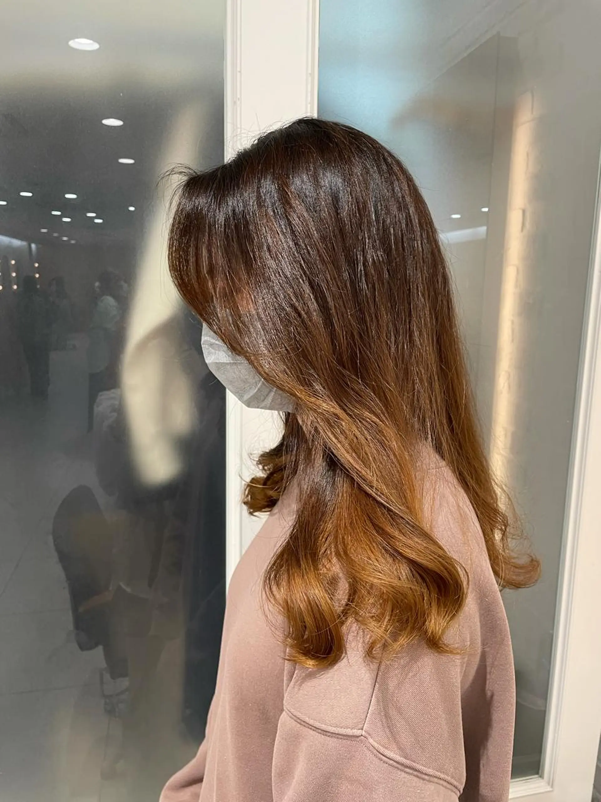 セミロング 最新韓国本場ヘア 🇰🇷榎本明日香のヘアスタイル