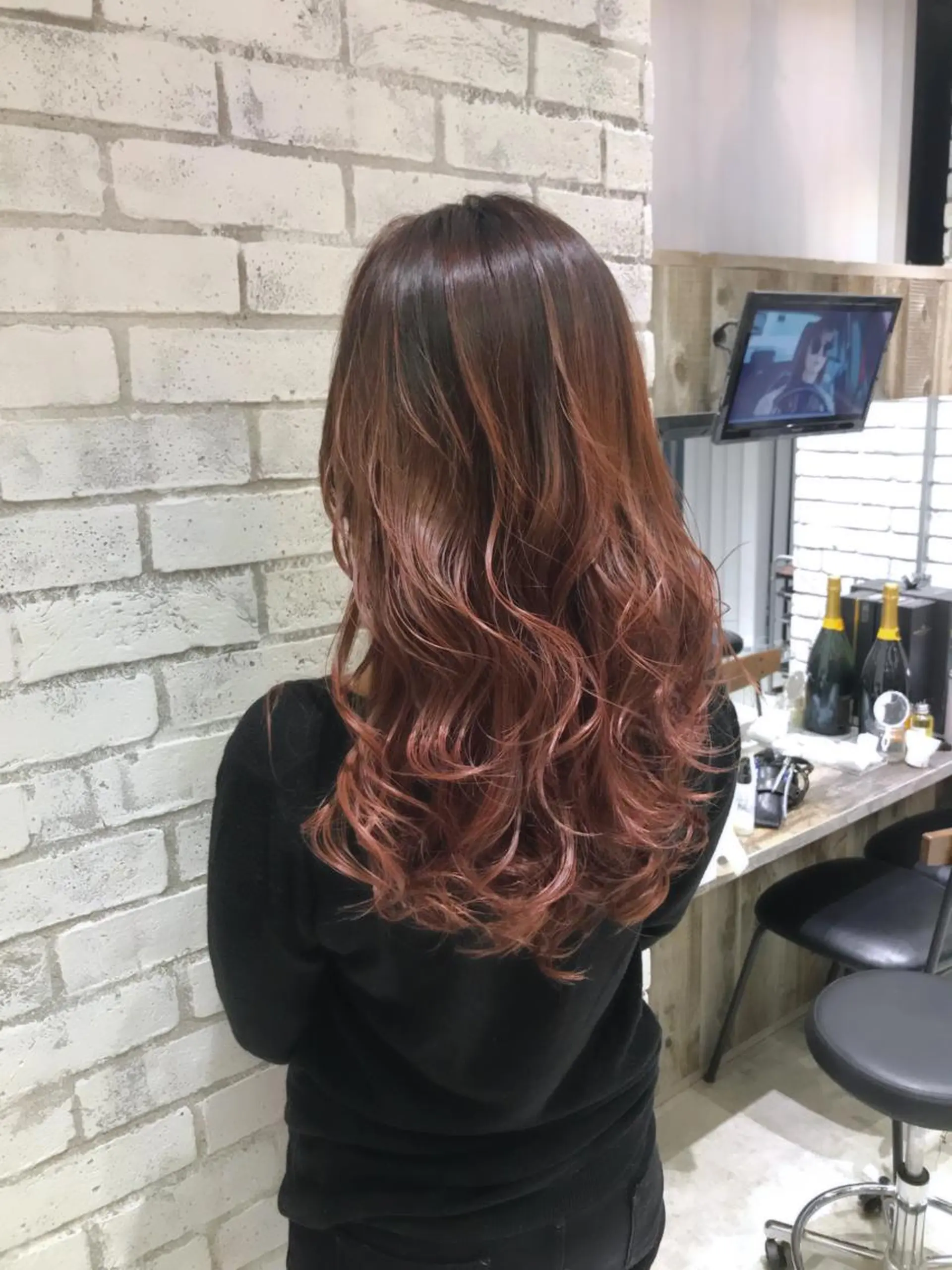 ロング レイヤーカット ヘアカラー バレイヤージュ🌱 渡邉悟🌱のヘアスタイル