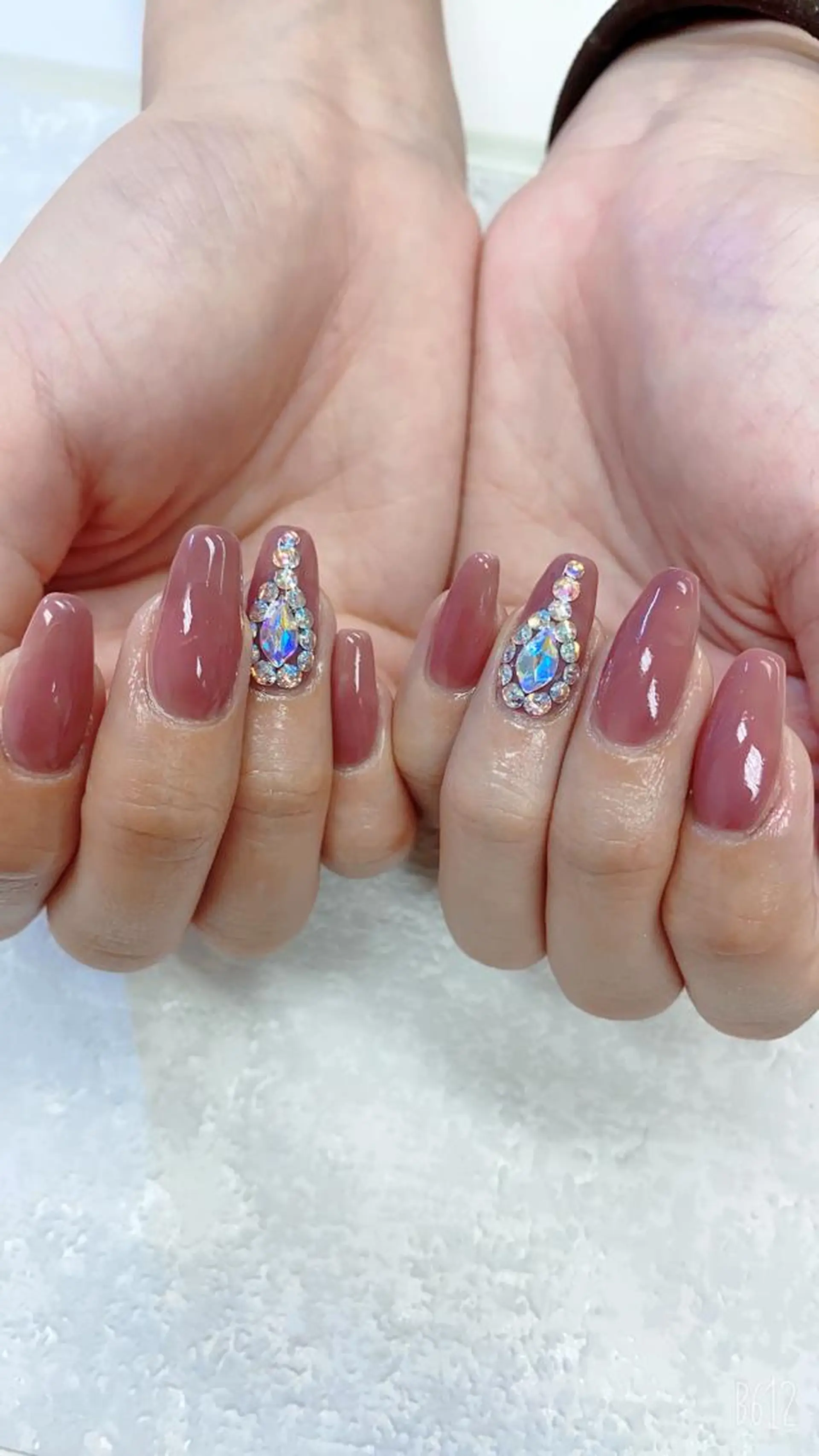 ミディアム ハンドネイル フットネイル JNA認定講師🌸 RIEのネイルデザイン