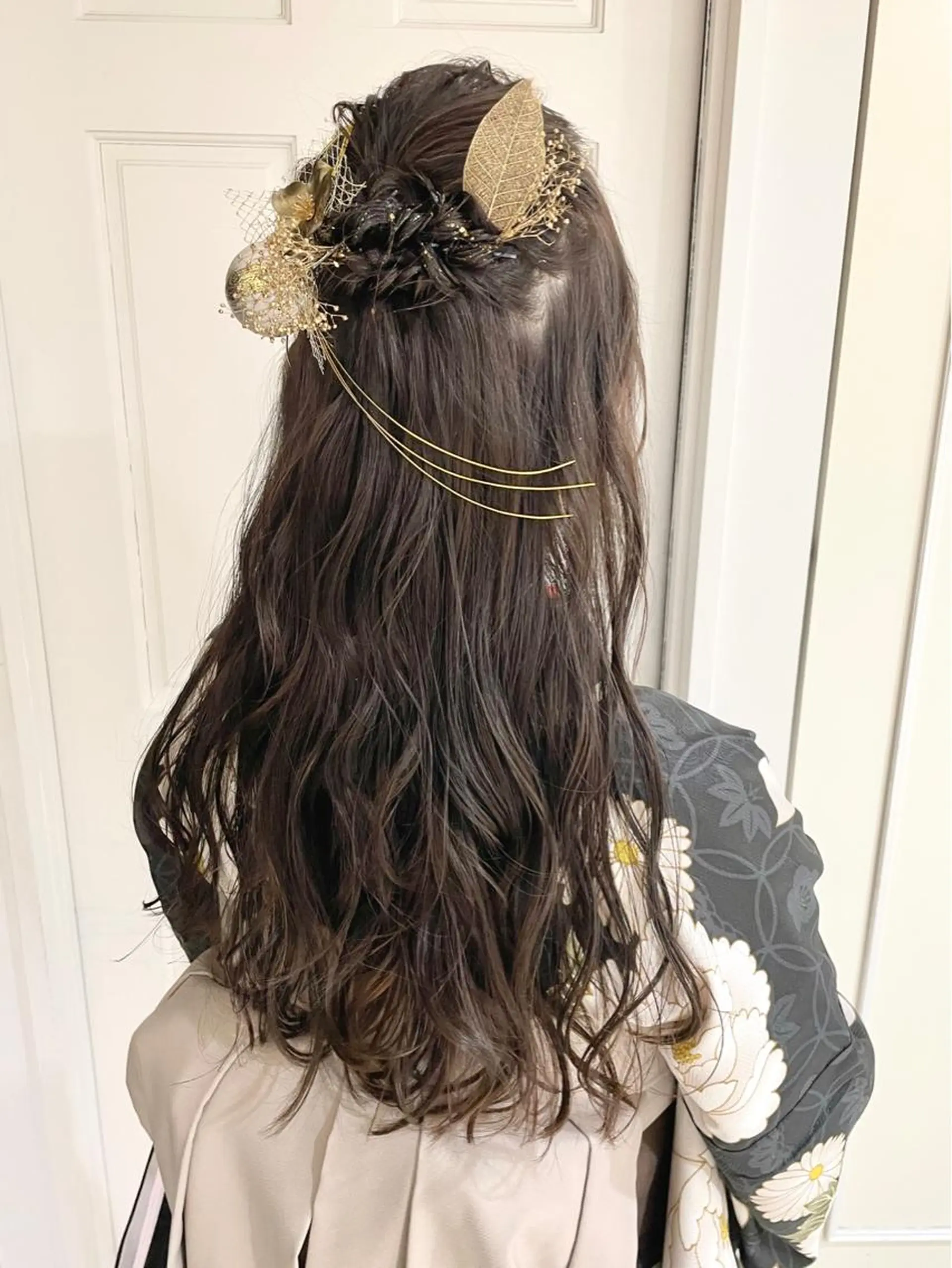 ロング ヘアアレンジ 卒業式のヘアスタイル 着付け 🌟透明感カラー🤍 🩵🌟金子直美🧸のヘアスタイル