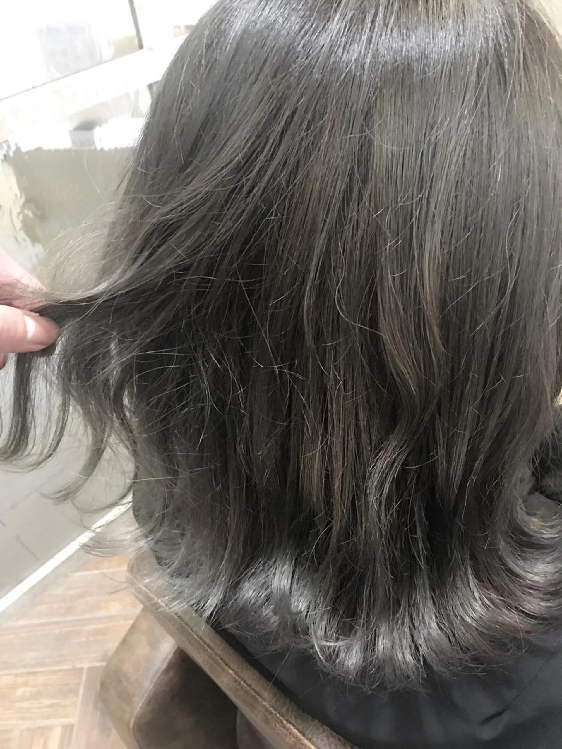 ミディアム カラー ブリーチ 【髪質改善】益田 直幸のヘアスタイル