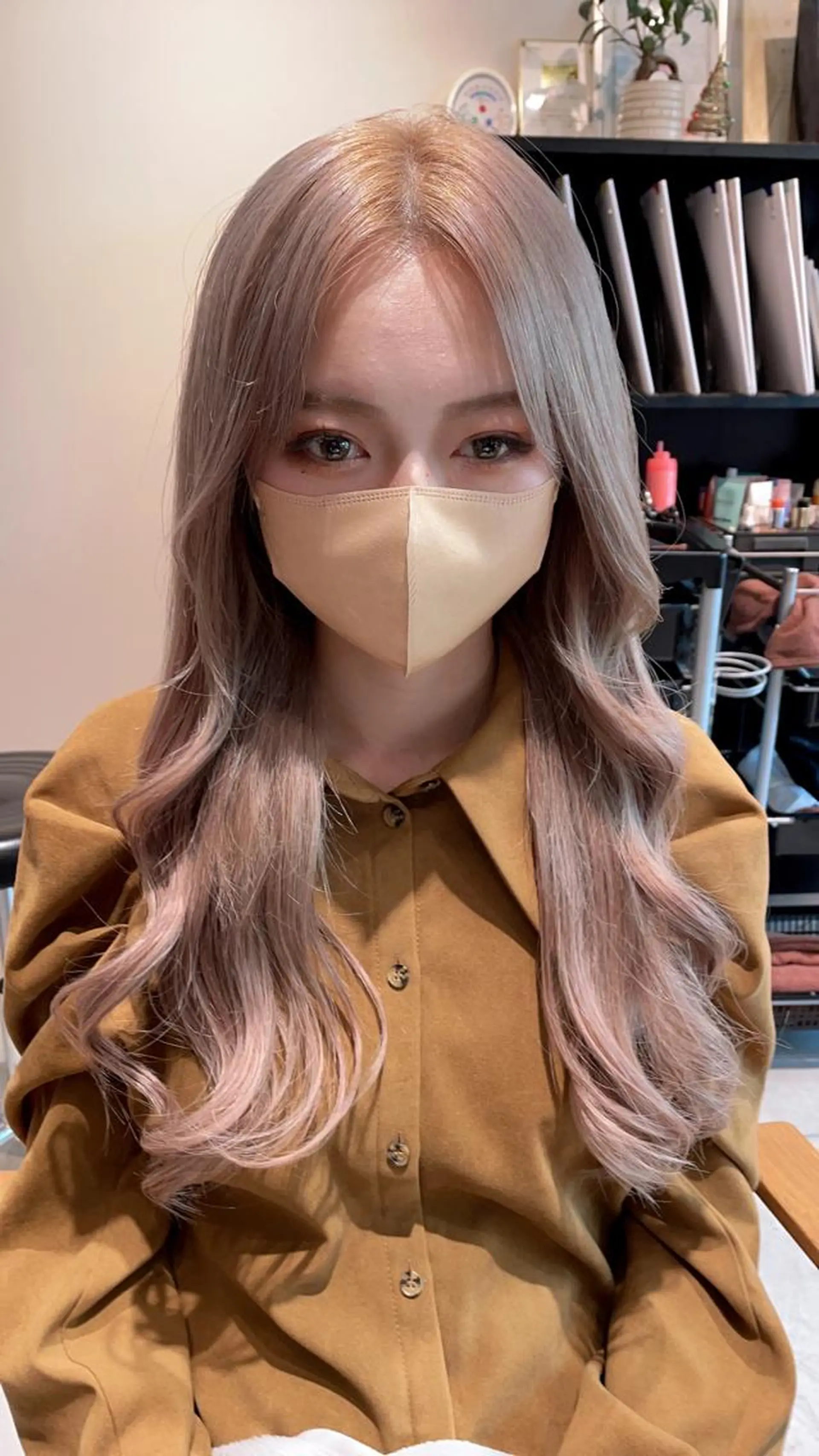 ロング カラー ヘアアレンジ 寺西 恵🪡🤍のヘアスタイル