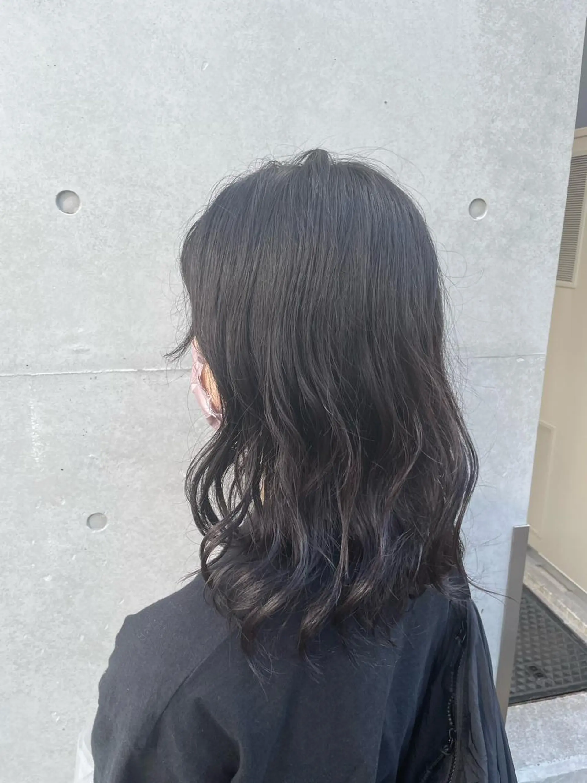 ロング パーマ 箭内葉月🌿 フェザーパーマ🌿のヘアスタイル