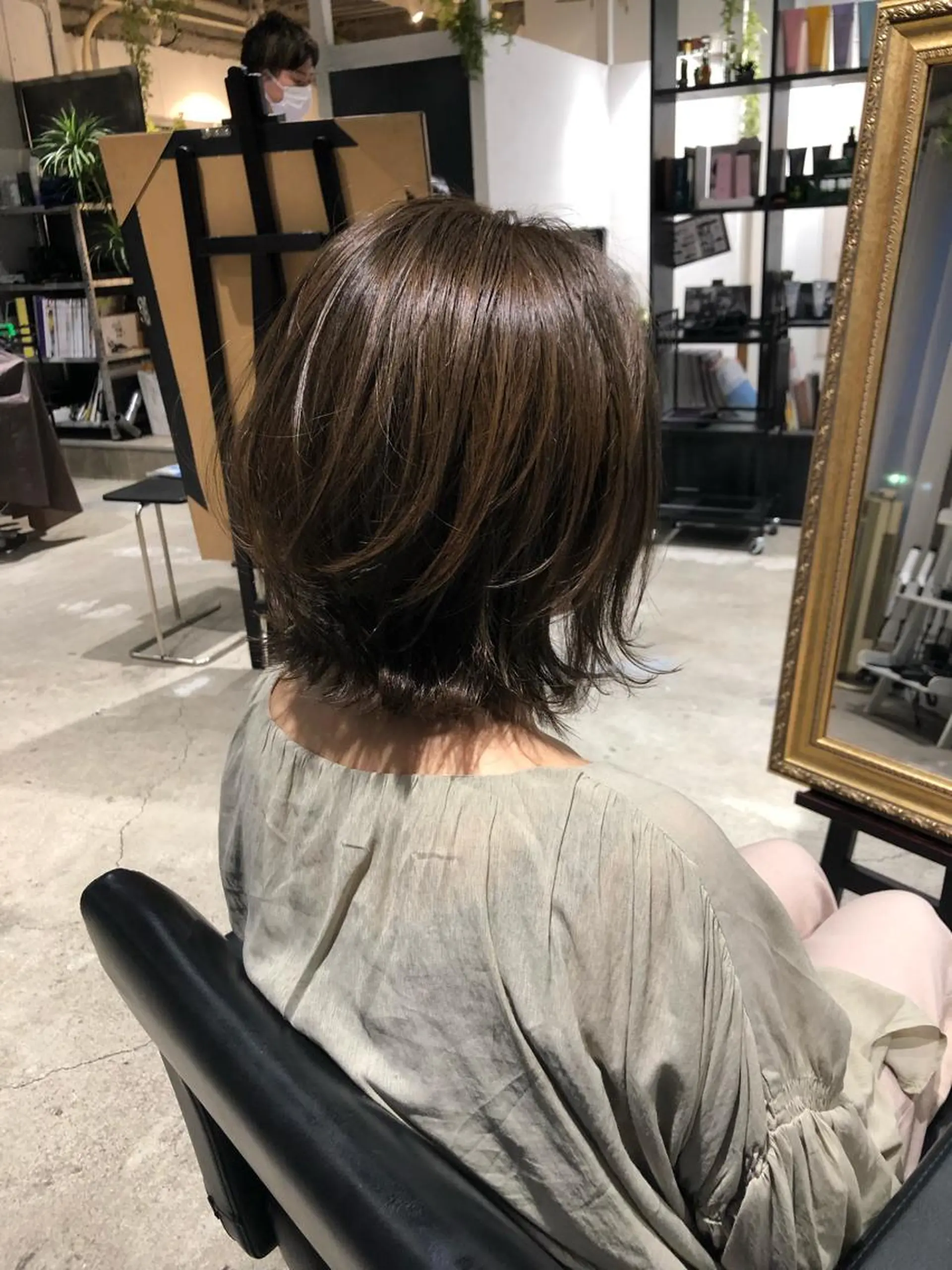 ミディアム ショート/ハイライト /白髪ぼかし🌿松本のヘアスタイル