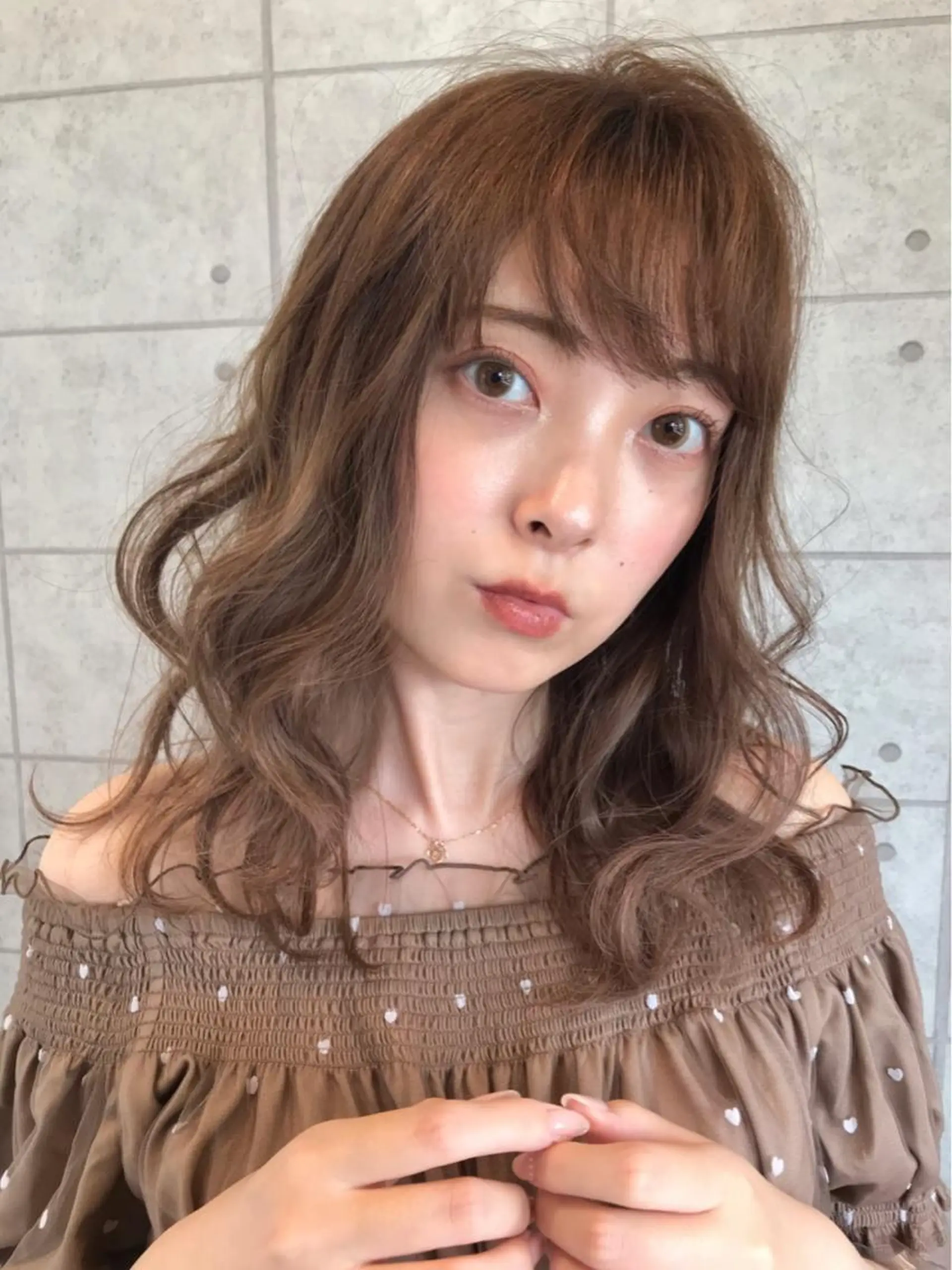 セミロング 透明感カラーブリーチ 🌼シゲモトアヤ🌼のヘアスタイル
