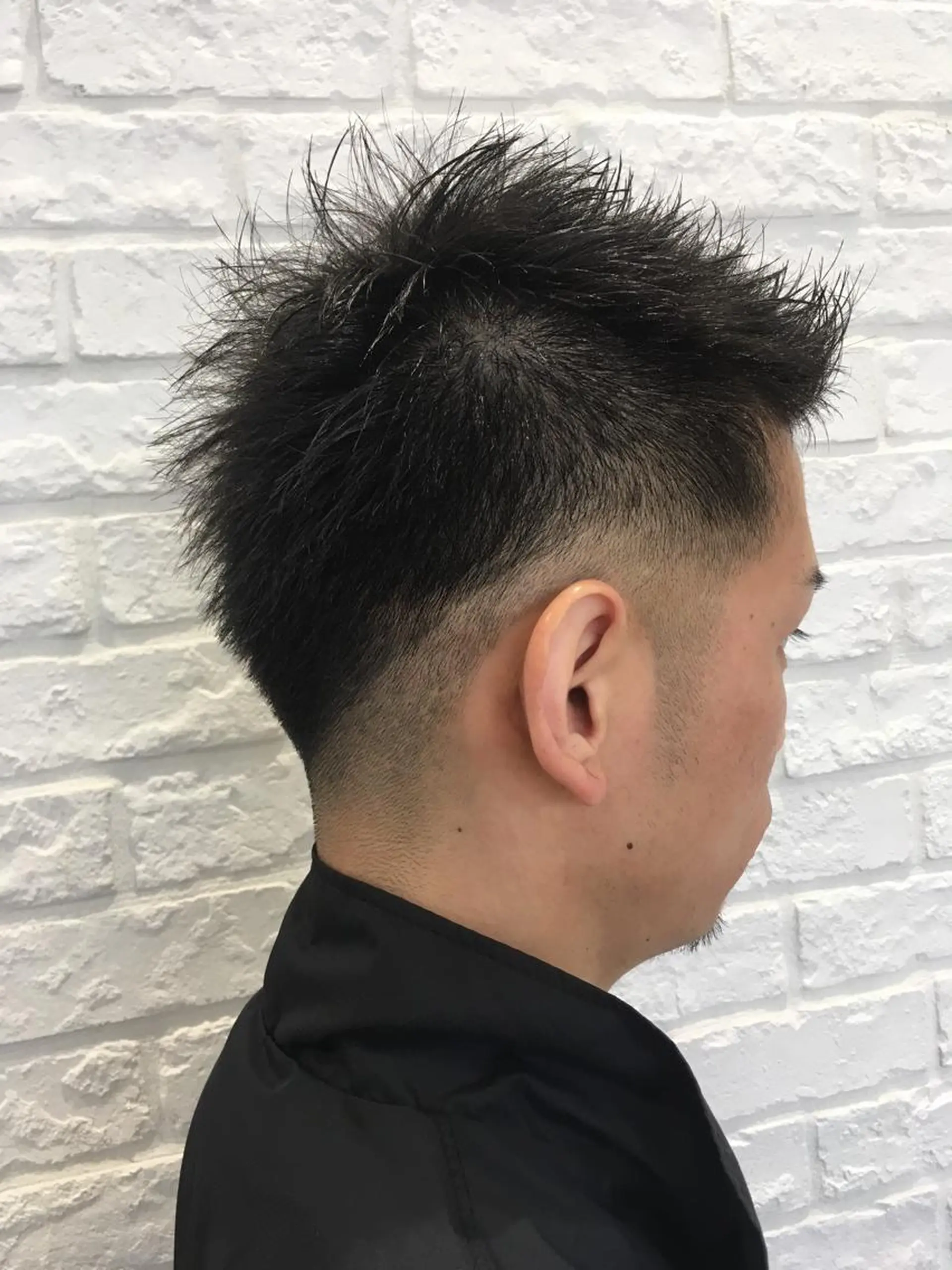 メンズ フェードカット 曲がる縮毛矯正◎高岡 ブリーチ後でも縮毛◎のヘアスタイル