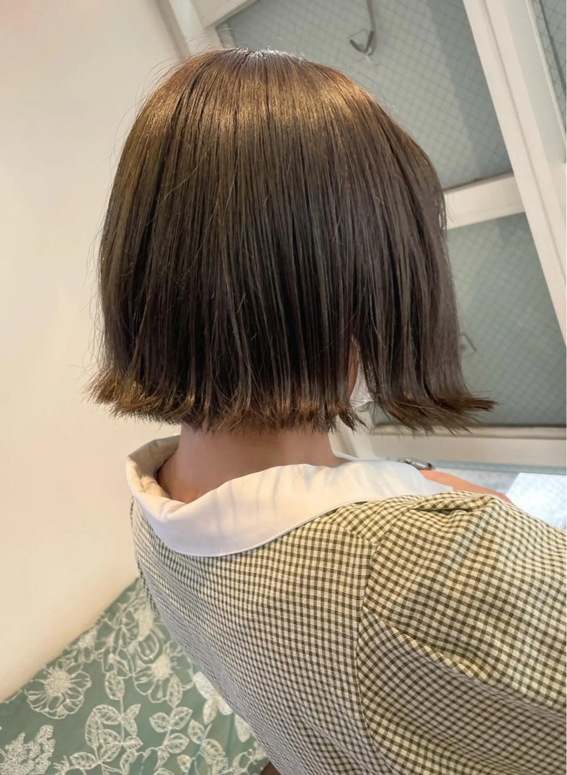 ショート カラー 中村 海波のヘアスタイル