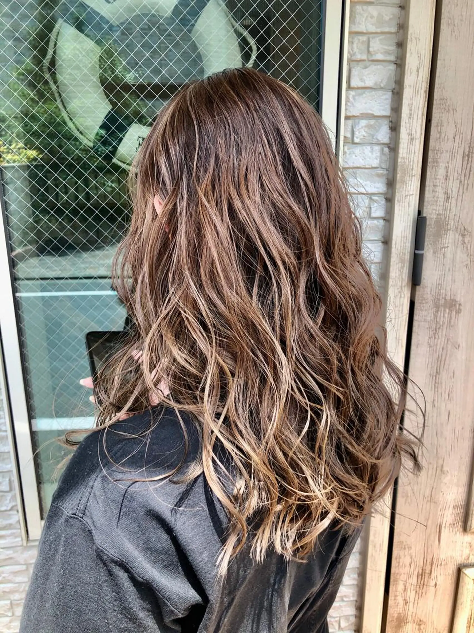 ロング カラー カット ヘアカラー トリートメント ヘッドスパ ダブルカラー🎉 ハイトーン🎉スドウのヘアスタイル