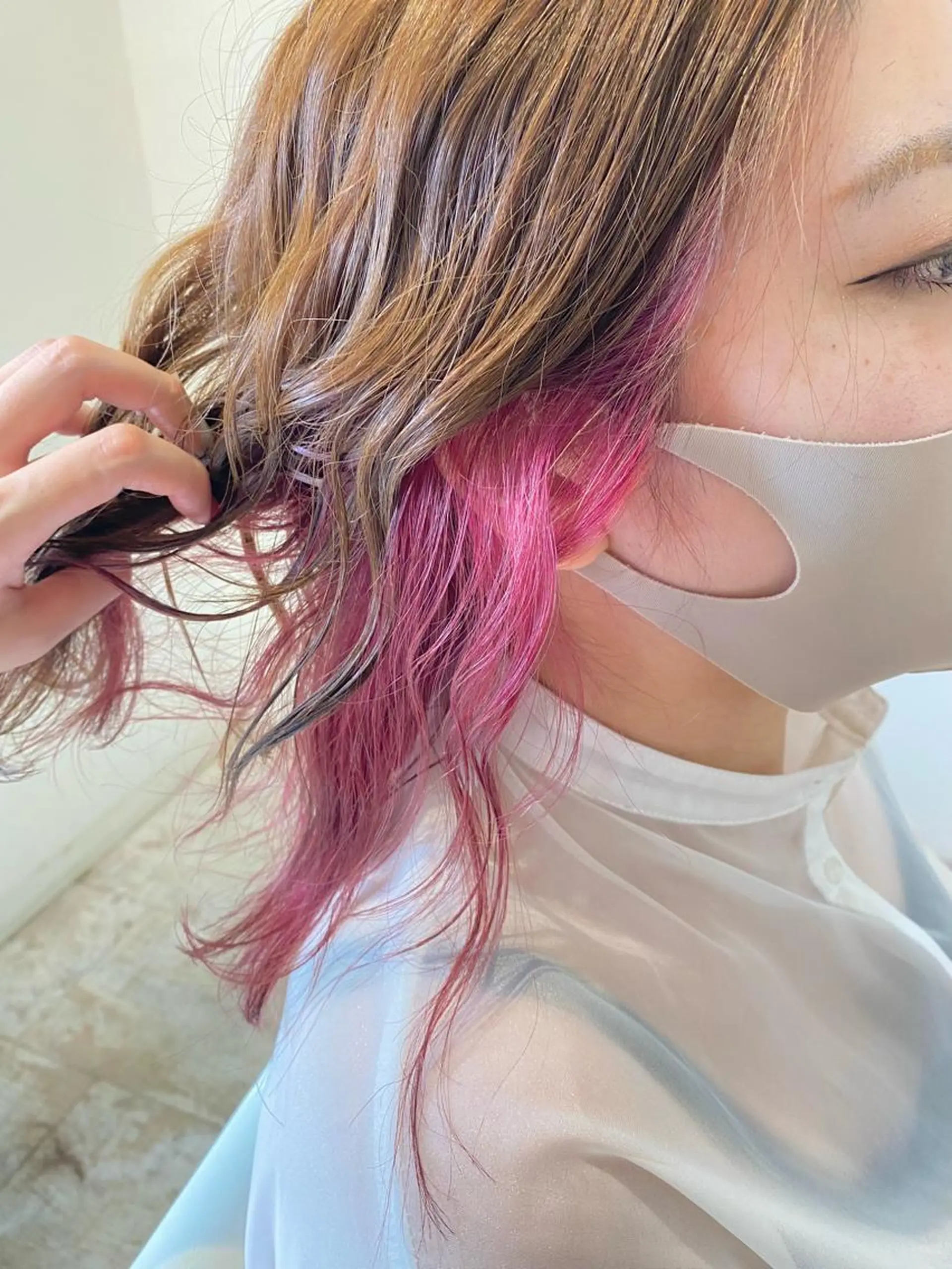 セミロング カラー ヘアアレンジ Design Color🐰アユミのヘアスタイル