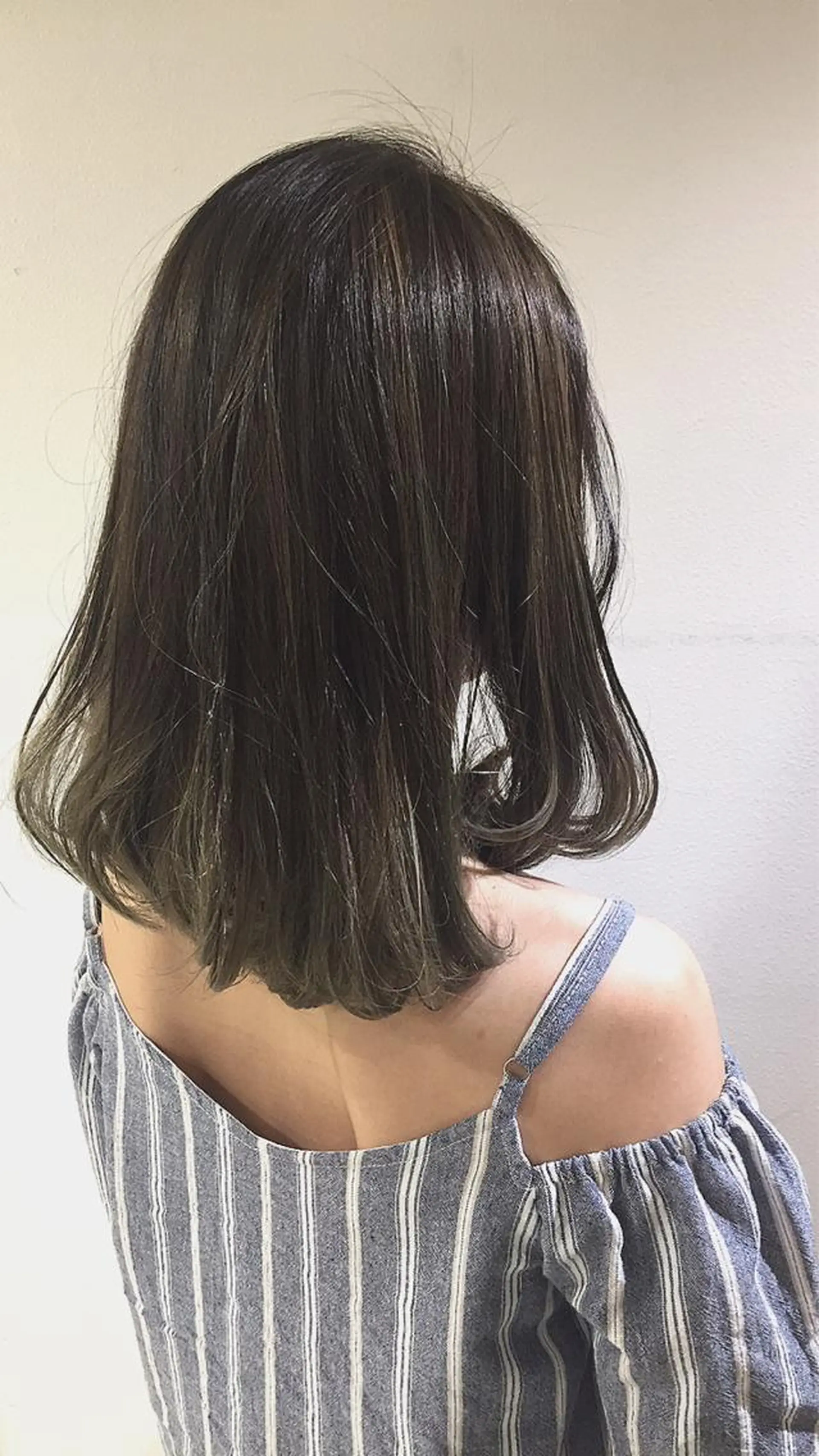 ミディアム カラー グラデーションカラー ハイライトカラー ハイトーンカラー ハイライト Cuore 清尾 浩昭のヘアスタイル