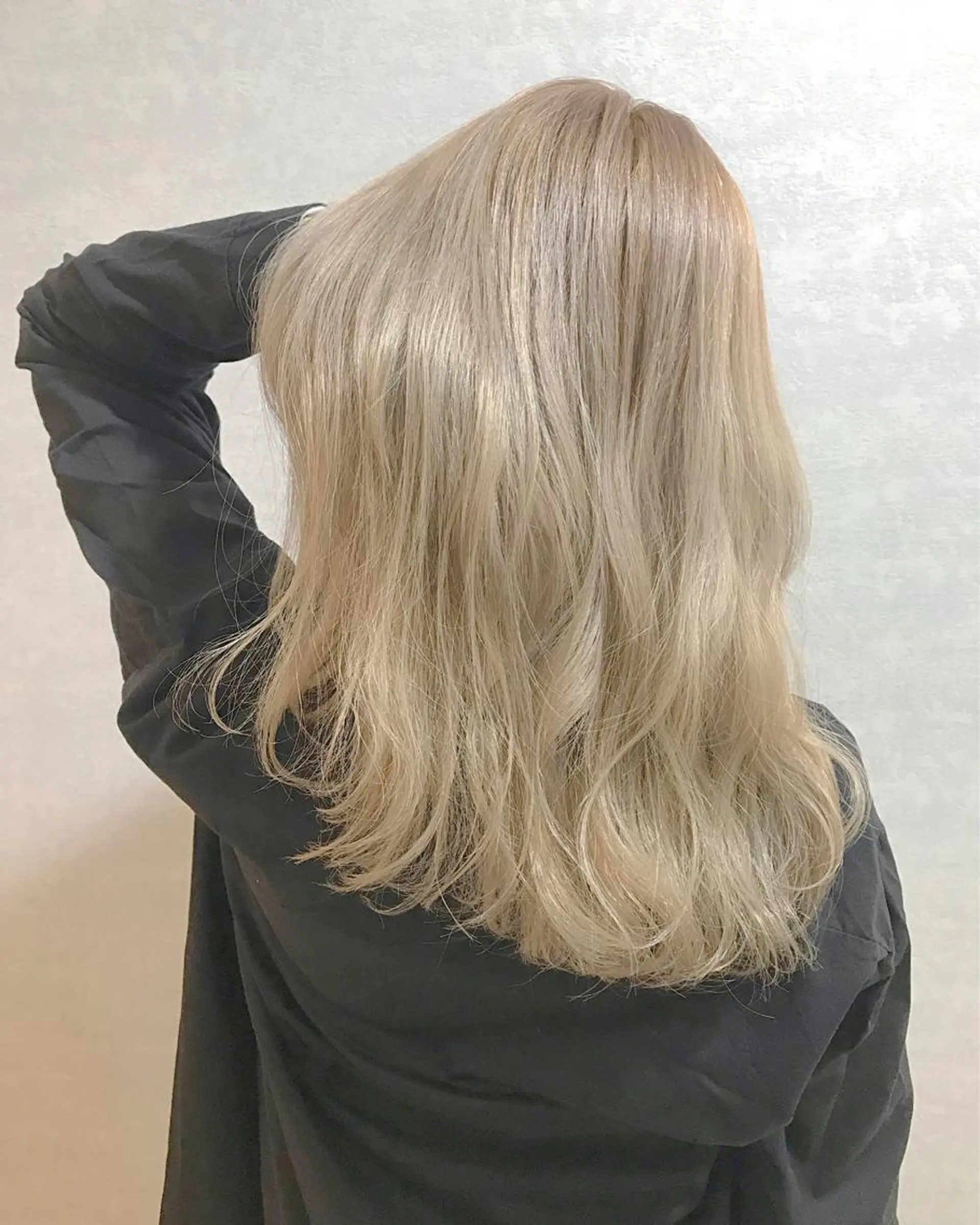 ミディアム カラー 店長 ✂️ムラカミ キラリのヘアスタイル