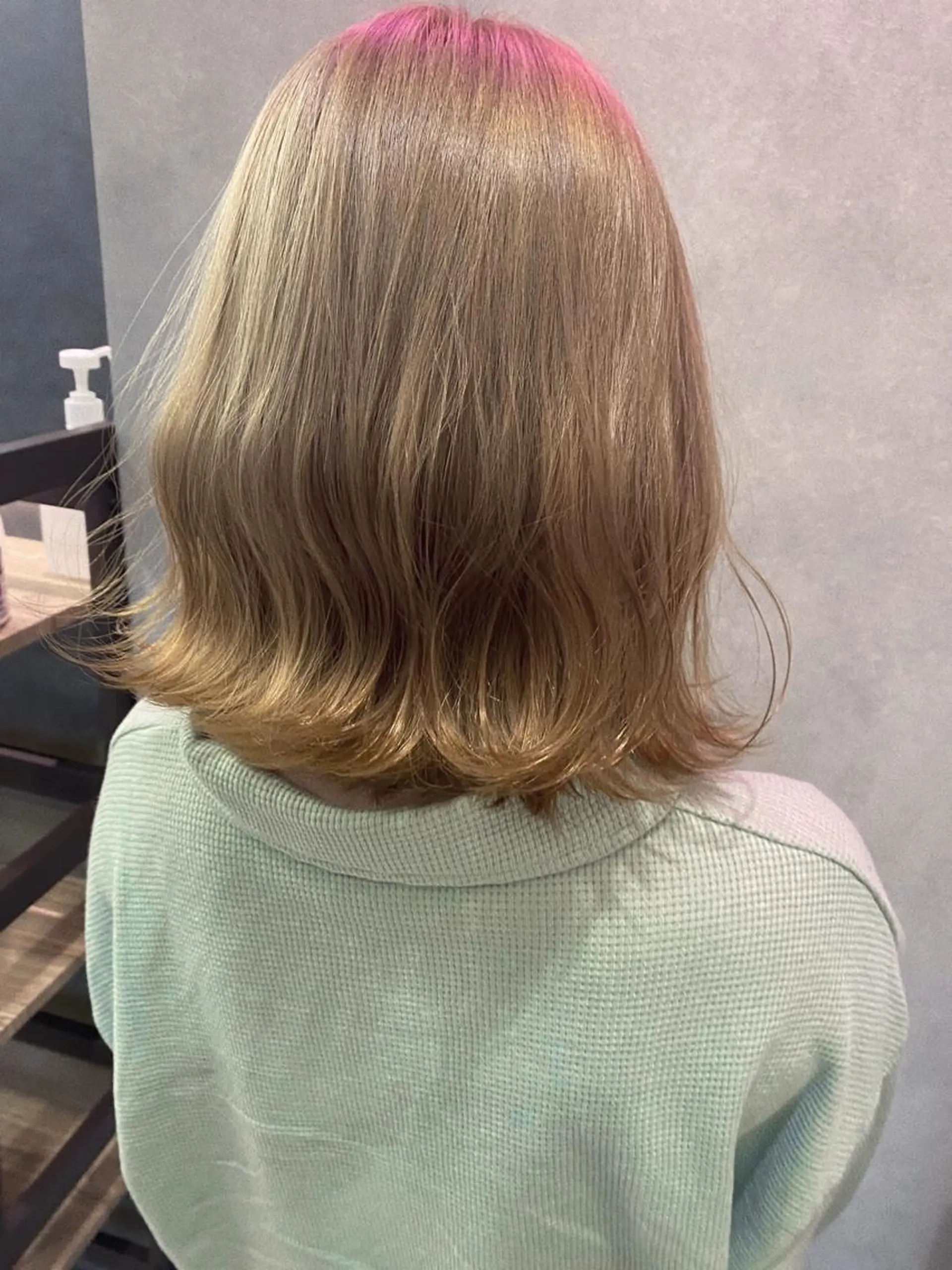 ミディアム カラー 🕶️佐藤 海李🐏のヘアスタイル